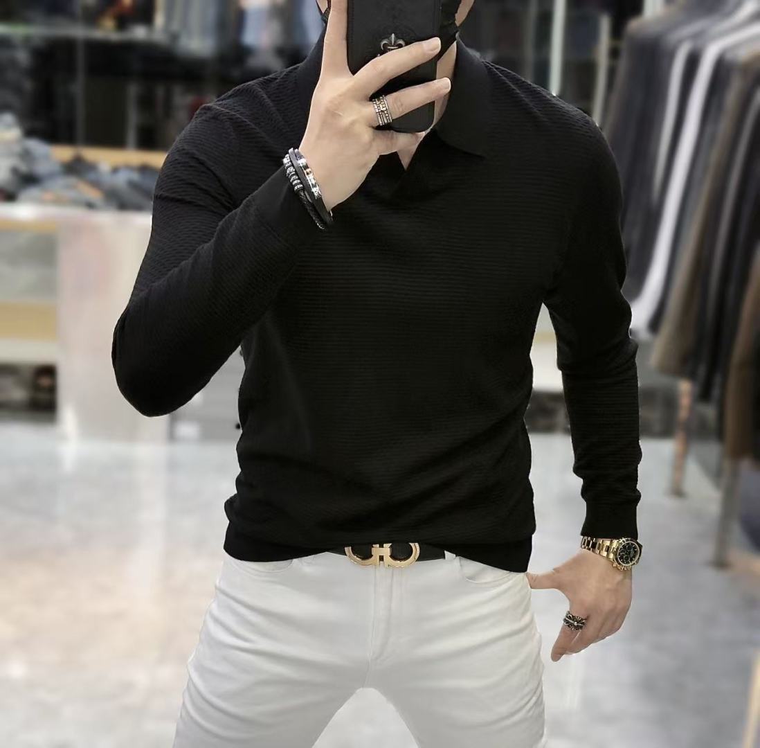 NO:598268,Zegna - 2025ss Autumn and Winter Counter's hot-selling knitted sweater, a must-have for casual and fashionable outer wear, customized imported wool blended fabric, the fabric has a delicate feel, close to the body and is comfortable without digging into the flesh, and the upper body has a good shape. It is warm to wear, and the counter logo design is very unique. The original quality and craftsmanship are definitely the highest version on the market. The top original version is awesome to wear. It is soft and crisp, not easy to deform. The seams and seams are very rigorous and elegant. Absolute first-line OEM requirements!  Don’t miss it, male gods!  Size M-3XL,,zegna,alexander wang19860909杰尼娅 - 2025ss秋冬专柜大爆款针织毛衫,休闲时尚外穿 内搭必备款,定制进口羊毛混纺面料,面料手感细腻,贴身舒适不扎肉,上身版型好 穿着保暖,专柜标志设计非常独特,原版品质与工艺 绝对市场最高版本 顶级原版穿着超赞 柔顺挺括,不易变形.锁边缝盘都非常严谨考究 绝对一线代工要求！男神们别错过！ 尺码 M-3XL,,zegna,alexander wang,Men's clothing