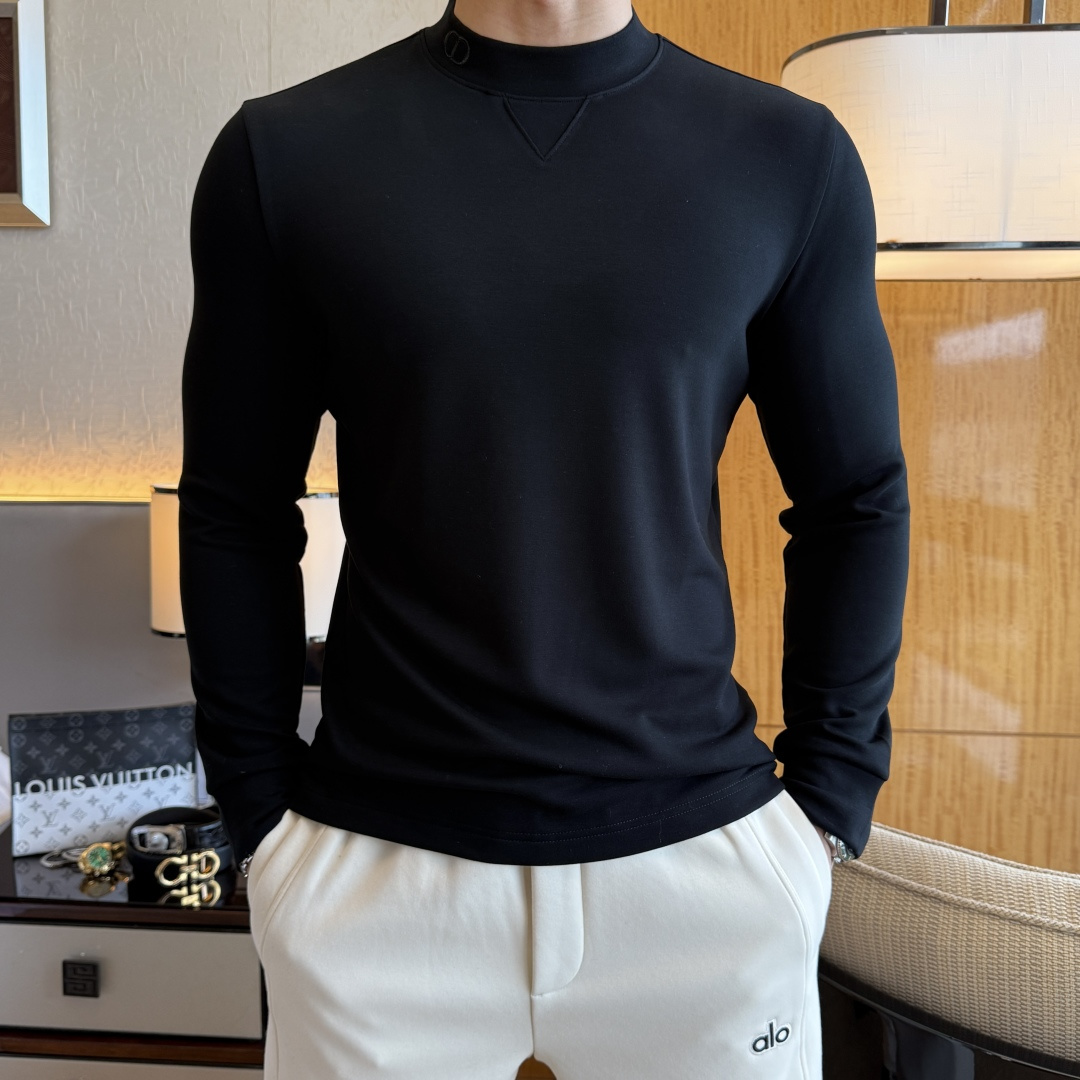 NO:601427,Dior - 2025ss autumn hot cashmere long-sleeved T-shirt, made of customized high-grade cotton fabric, fashionable big-name element logo design, soft, delicate, comfortable and warm, made with multiple processes, a basic base layer shirt is indispensable in a man's wardrobe. It can be used to match various clothes anytime and anywhere to meet your daily needs. The design of the clothes is simple but not simple. Dear friends, hurry up and get it. Standard version, size M~3XL, can wear up to 190 pounds!  ,,dior,tees,t-shirt,alexander wang19860909迪奥 - 2025ss秋装大爆款羊绒长袖T恤,采用定制高级棉面料 时尚大牌元素logo设计,柔软细腻舒适保暖,多重工艺制作,男人的衣柜都少不了基础打底衫 随时随地都可以拿来搭配各种服饰 满足您日常生活需求 ,衣服设计简约而不简单 , 亲们赶紧入手 标准版型 尺码M~3XL 最大可穿190斤！,,dior,tees，t-shirt,alexander wang,Men's clothing