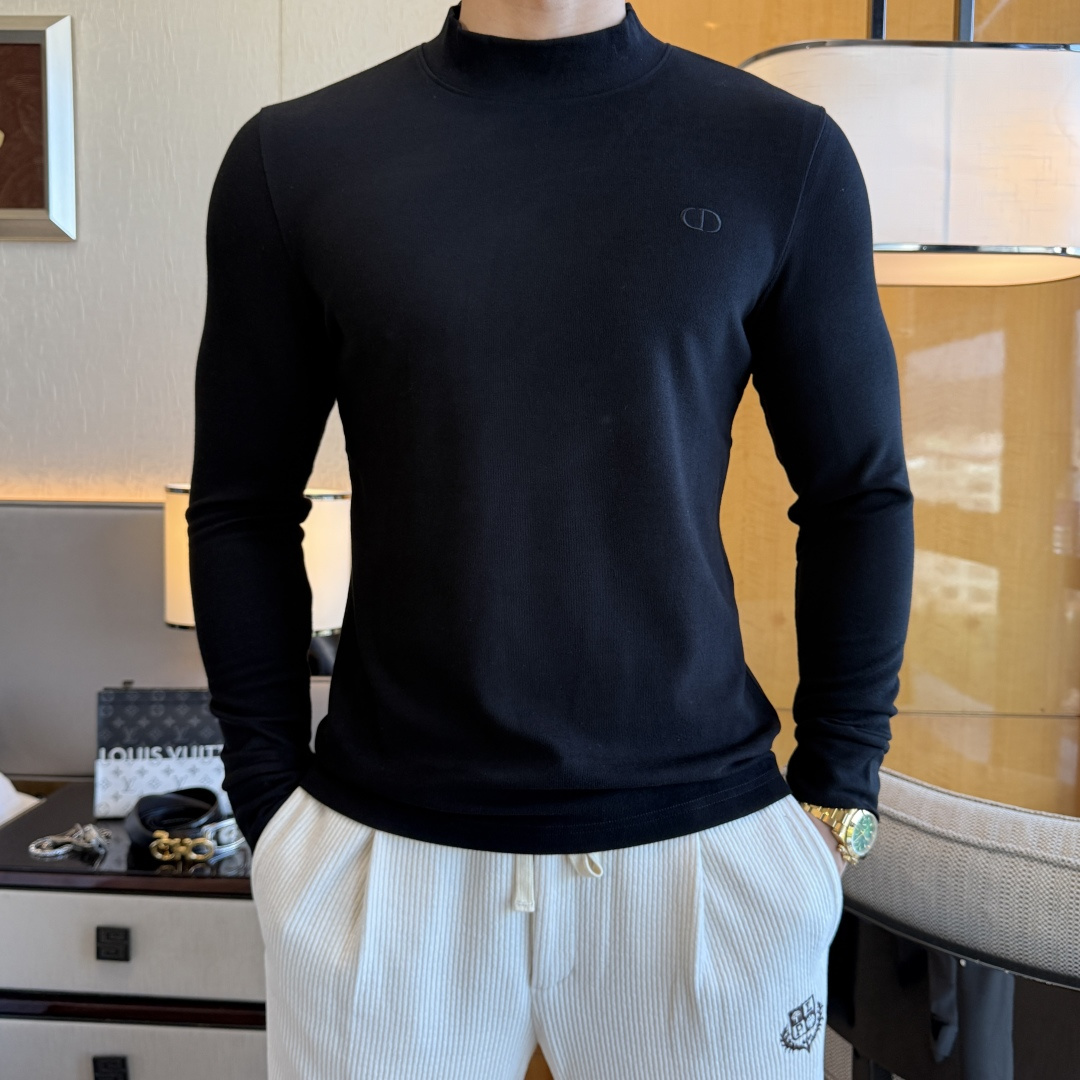 NO:683522,Dior - 2025ss autumn hot cashmere long-sleeved T-shirt, made of customized high-grade cotton fabric, fashionable big-name element logo design, soft, delicate, comfortable and warm, made with multiple processes, a basic base layer shirt is indispensable in a man's wardrobe. It can be used to match various clothes anytime and anywhere to meet your daily needs. The design of the clothes is simple but not simple. Dear friends, hurry up and get it. Standard version, size M~3XL, can wear up to 190 pounds!  ,,dior,tees,t-shirt,19860909迪奥 - 2025ss秋装大爆款羊绒长袖T恤,采用定制高级棉面料 时尚大牌元素logo设计,柔软细腻舒适保暖,多重工艺制作,男人的衣柜都少不了基础打底衫 随时随地都可以拿来搭配各种服饰 满足您日常生活需求 ,衣服设计简约而不简单 , 亲们赶紧入手 标准版型 尺码M~3XL 最大可穿190斤！,,dior,tees，t-shirt,,Men's clothing