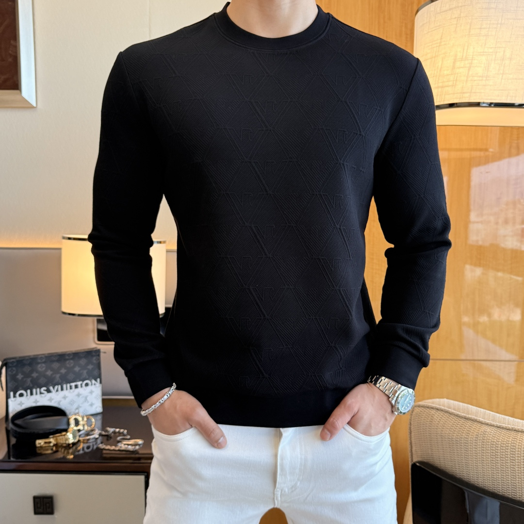 NO:736111,Armani - 2025ss hot new style in autumn, the highest version of fashionable pullover sweatshirt, a classic that must be released every year. Favored and respected by major stars, it uses high-end European cotton blended fabrics, heavy craftsmanship, original hardware accessories and logo design, soft and smooth, and dense texture!  Stylish upper body!  One of the impeccable must-have styles for autumn!  M-3XL maximum weight!  ,,armani,hoodie,sweatshirts,19860909阿玛尼 - 2025ss秋季大爆新款,最高版本时尚套头卫衣、每年必出的经典之作.受各大明星的青睐推崇,精选高端欧棉混纺面料,重工艺制作,原版五金辅料logo设计,柔软顺滑,质地密实！上身时尚有型！秋季无可挑剔必选款式之一！M-3XL 最大穿斤！,,armani,hoodie,sweatshirts,,Men's clothing