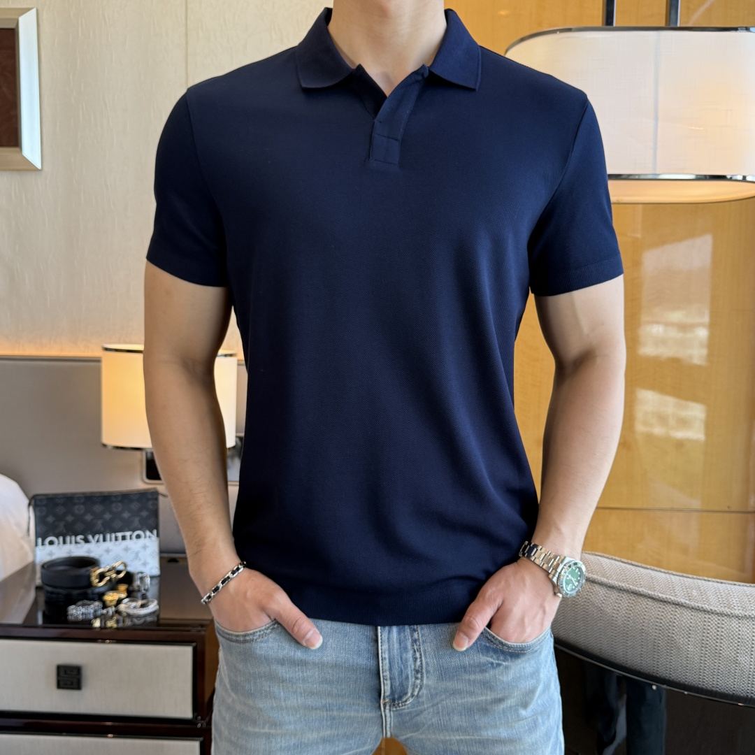 NO:757682,Zegna - 2026ss New Year of the Horse spring and summer new polo collar short-sleeved series. Selected high-quality double mercerized pique cotton fabrics, fashionable big-name element logo design, awesome upper body shape, fine, comfortable and breathable fabrics, super good-looking and a must-have for fashionable men with any combination!  Sizes M-3XL can fit up to 200 pounds!  ,,zegna,T-shirt,19860909杰尼娅- 2026ss马年春夏新款polo领短袖系列.精选优质双丝光珠地棉面料,时尚大牌元素logo设计,上身版型超赞,面料细腻舒适透气,随意搭配都超级好看时尚型男必备款哦！尺码M-3XL 最大可穿200斤！,,zegna,T-shirt,,Men's clothing