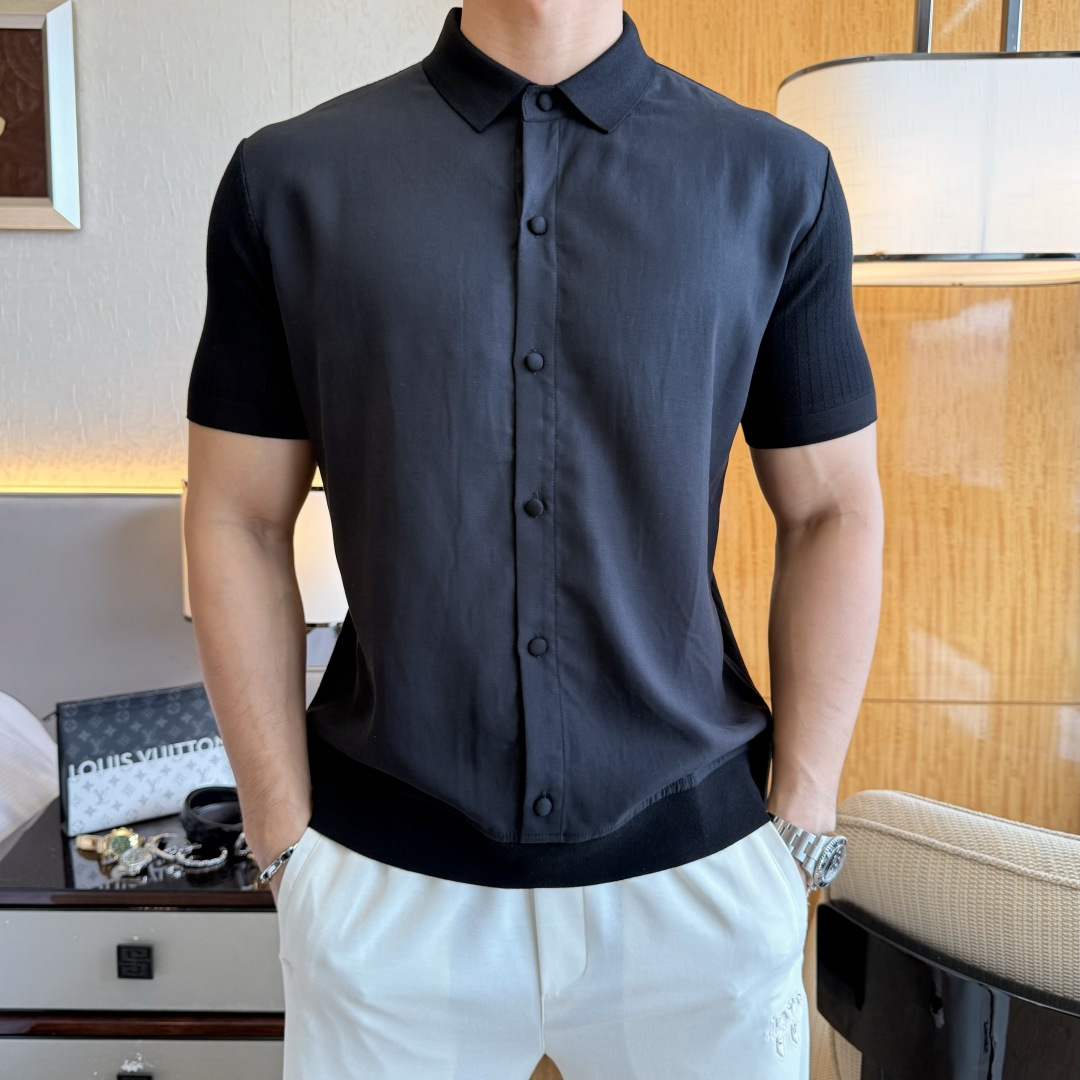 NO:840735,Zegna - 2026ss Year of the Horse spring and summer new polo collar linen short-sleeved series. Selected high-quality linen cotton fabrics, fashionable big-name element logo design, awesome upper body shape, fine, comfortable and breathable fabrics, super good-looking and a must-have for fashionable men with any combination!  Sizes M-3XL can fit up to 200 pounds!  ,,zegna,T-shirt,19860909杰尼娅 - 2026ss马年春夏新款polo领麻料短袖系列.精选优质亚麻棉面料,时尚大牌元素logo设计,上身版型超赞,面料细腻舒适透气,随意搭配都超级好看时尚型男必备款哦！尺码M-3XL 最大可穿200斤！,,zegna,T-shirt,,Men's clothing