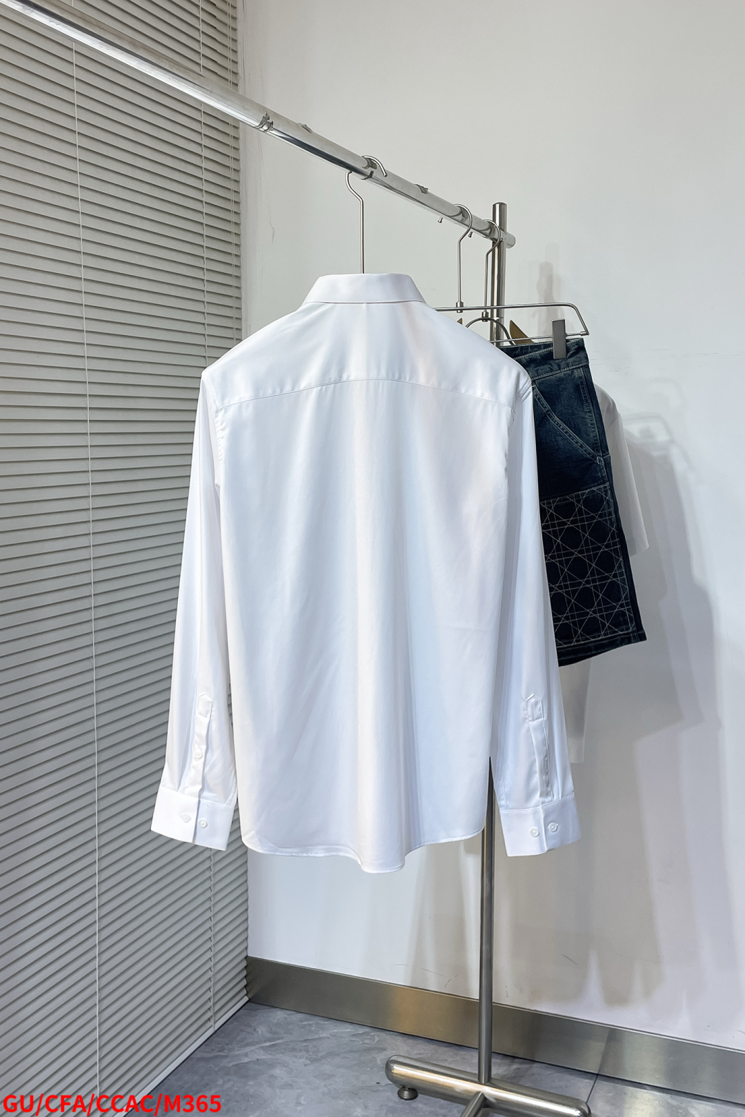 Luxurious 3D Tailored Shirt: High-End Fashion Aesthetic Design with Noble Details - 图片 3