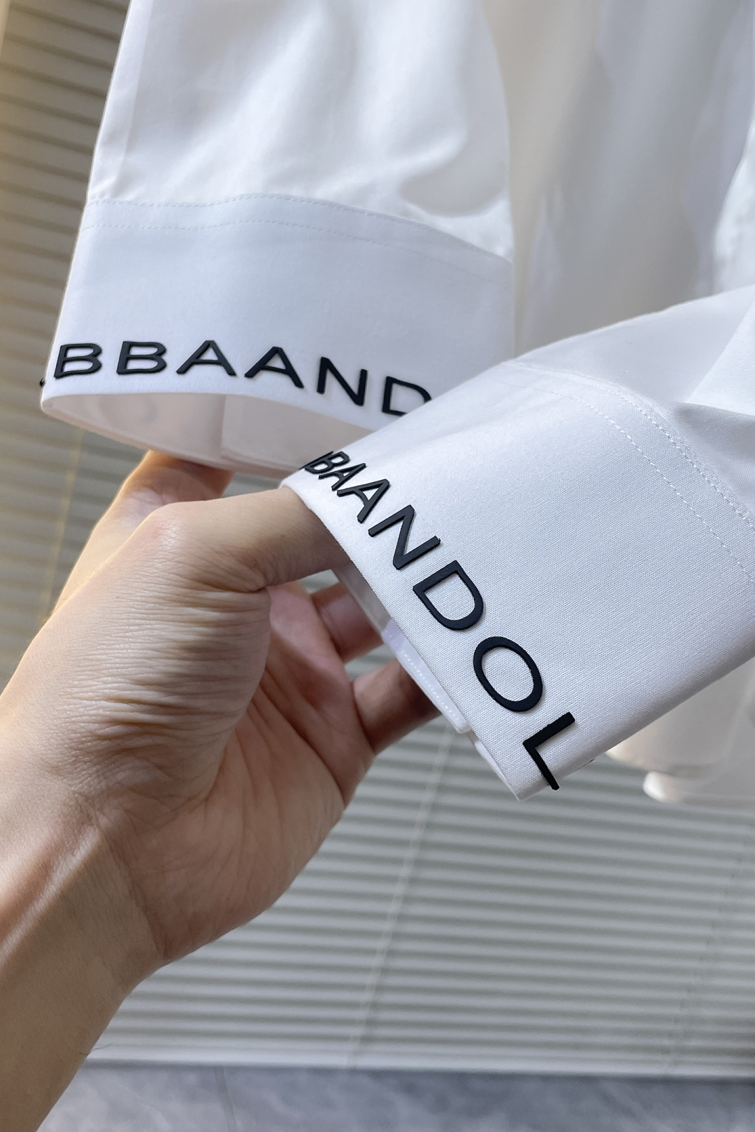 New 2025SS Long-Sleeve Shirts: Lighter, Softer, Classic Style, High-Quality Fabric - 图片 8