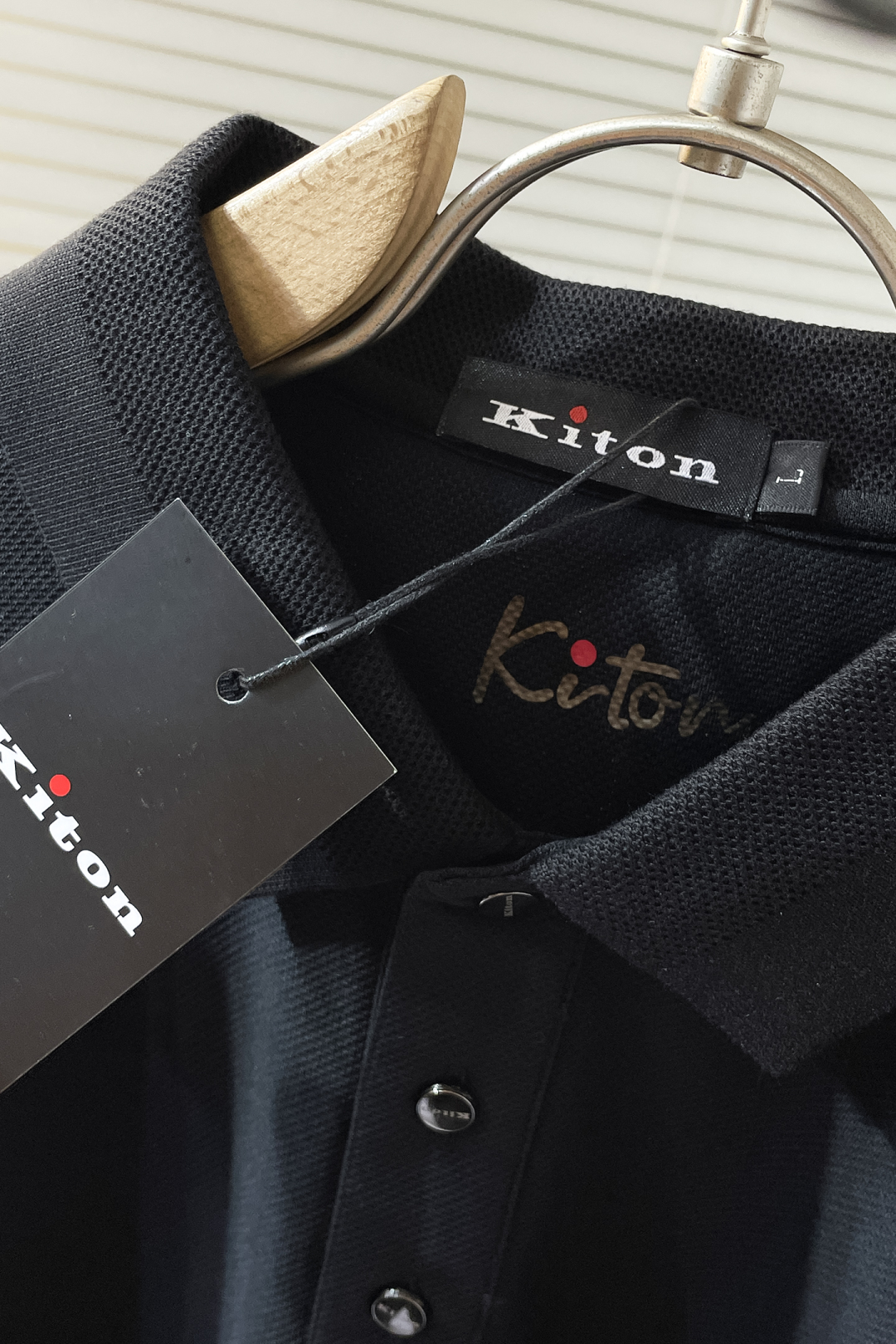 Luxurious Kiton Polo Shirt for Stylish Gentlemen – Zenium Collection - 图片 5