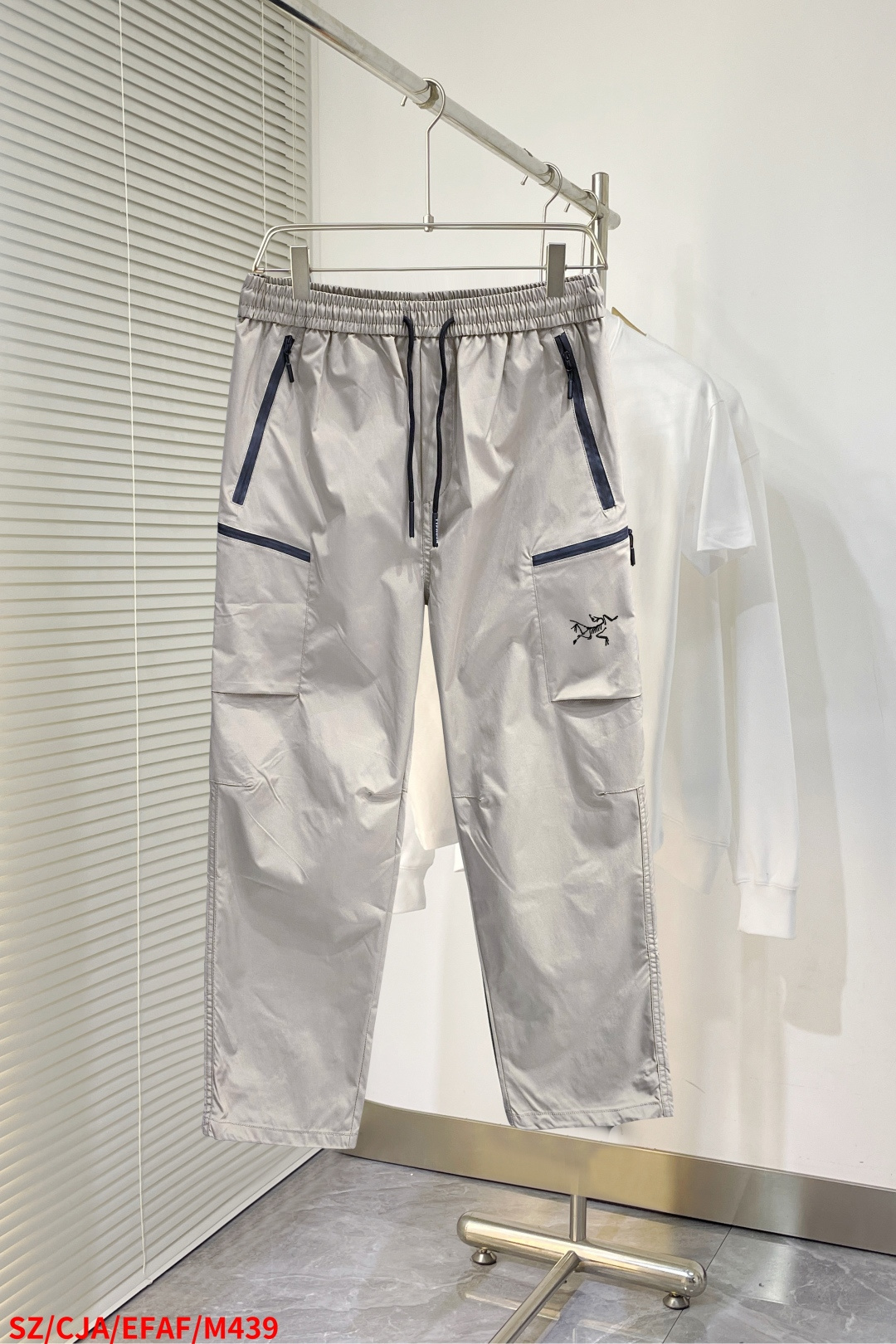 NO:429740,M439 SZ Archaeopteryx Official website synchronization Classic outdoor work pants Super positive color Overseas synchronous hairstyles This year's trend Imported technological fabrics L-4XL (095), arc'teryx,alexander wang19860909M439 SZ始祖鸟 官网同步 经典户外 工装裤 颜色超级正 海外同步发型 今年流行趋势 进口科技面料 L-4XL（095）,arc'teryx,alexander wang,Men's clothing