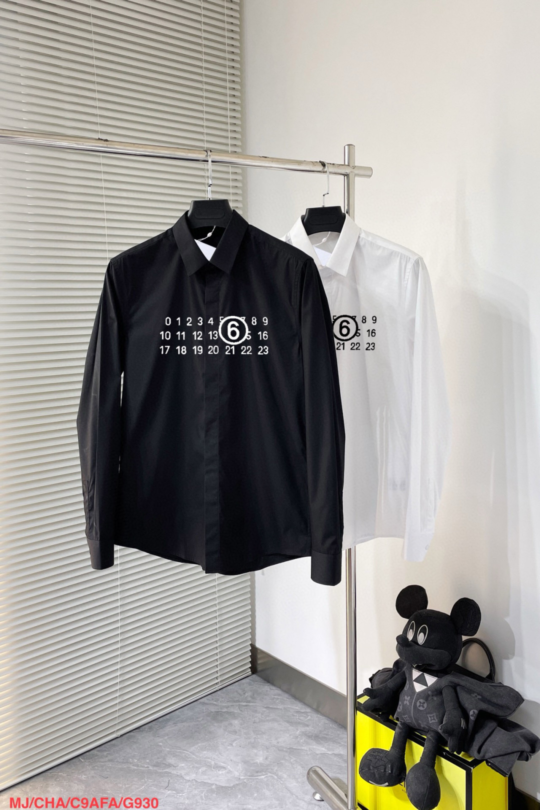“High-Quality MJ Magira Long-Sleeved Shirt with Original Technology Fabrics, Classic Logo Design” - 图片 8
