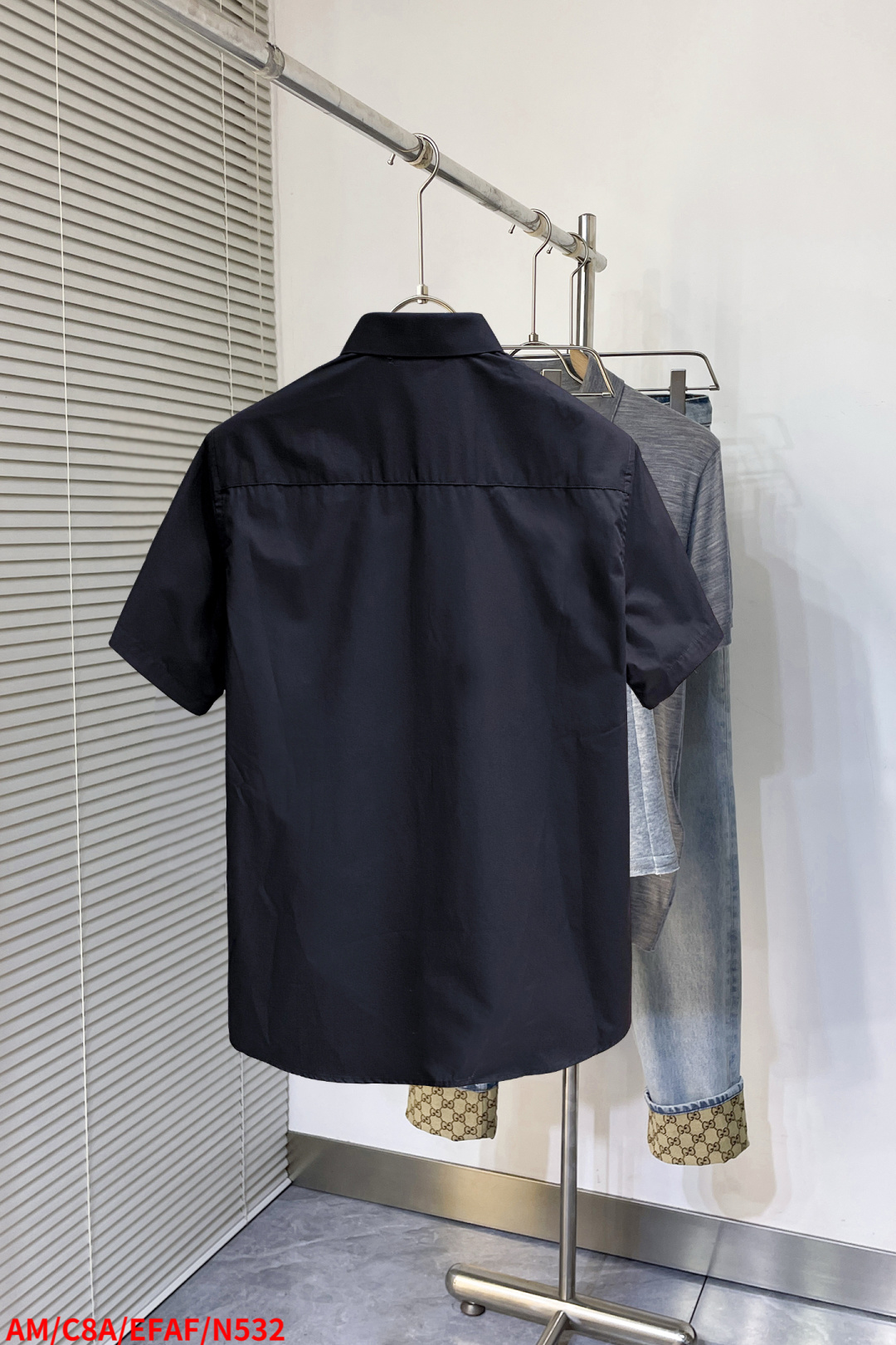 Luxurious Short-Sleeved Shirt: Natural Cotton, High-End, Comfortable, One-Size. - 图片 2