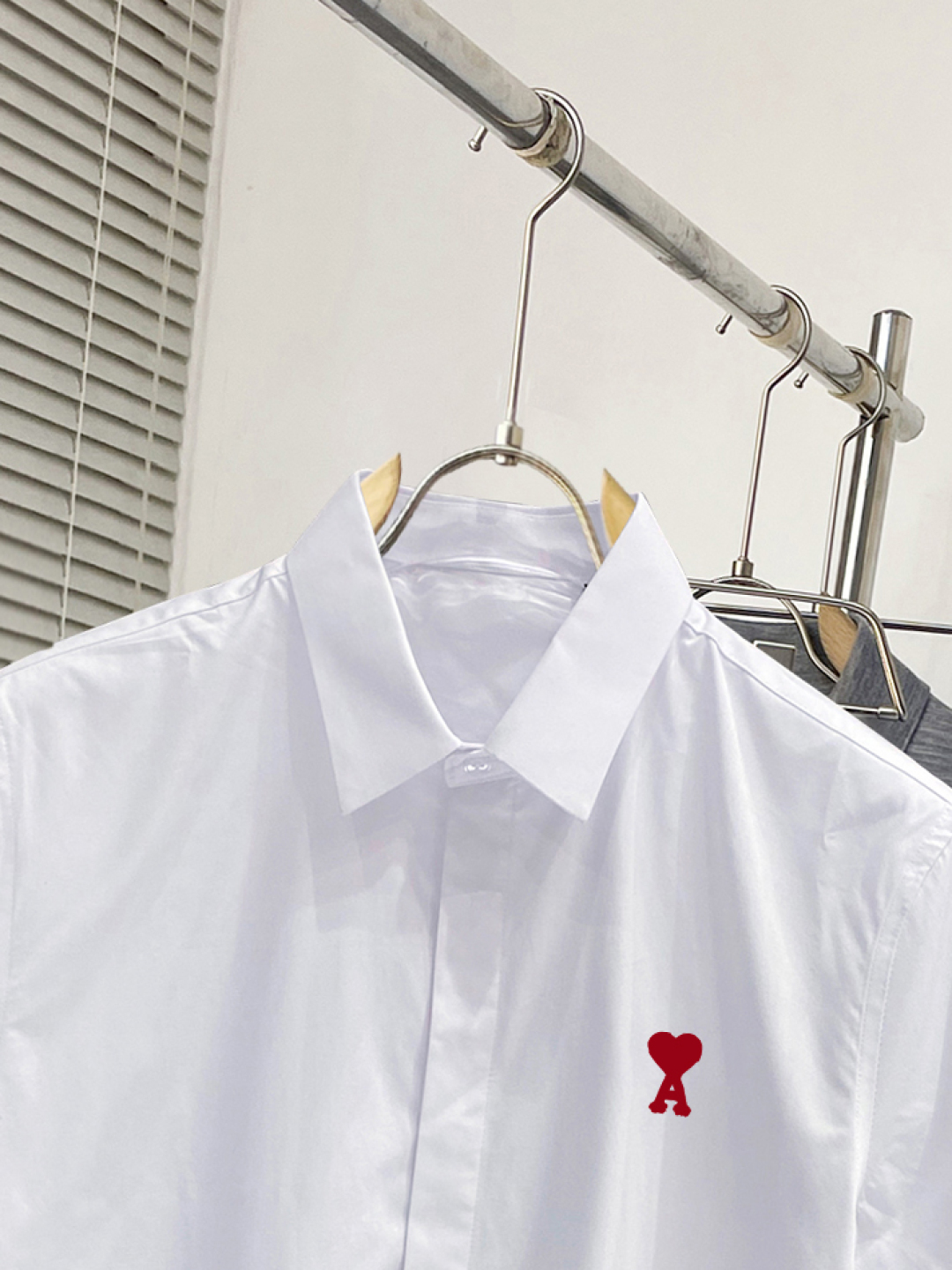 Trendy Short-Sleeved Shirt: Natural Cotton, One-Size-Fits-All, Soft and Luxurious - 图片 5