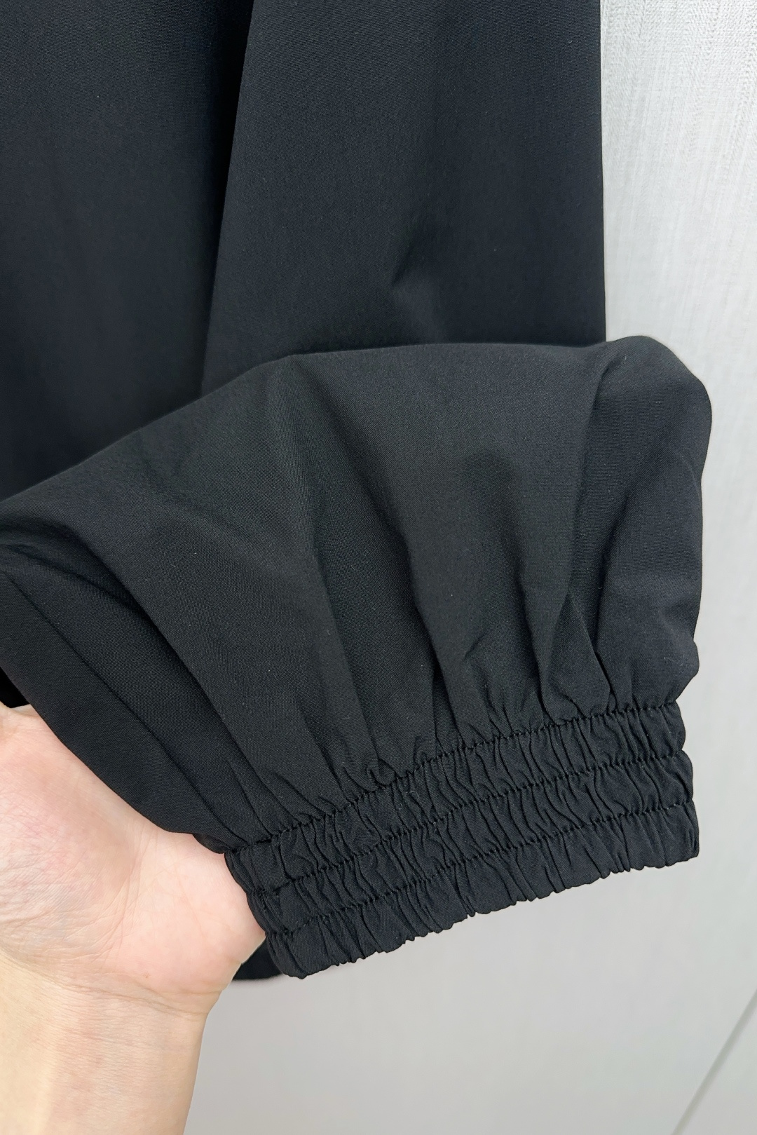 Balenciaga Paris Family Exclusive Spring & Autumn Jackets: Luxurious, Functional, Uncompromising Quality - 图片 6