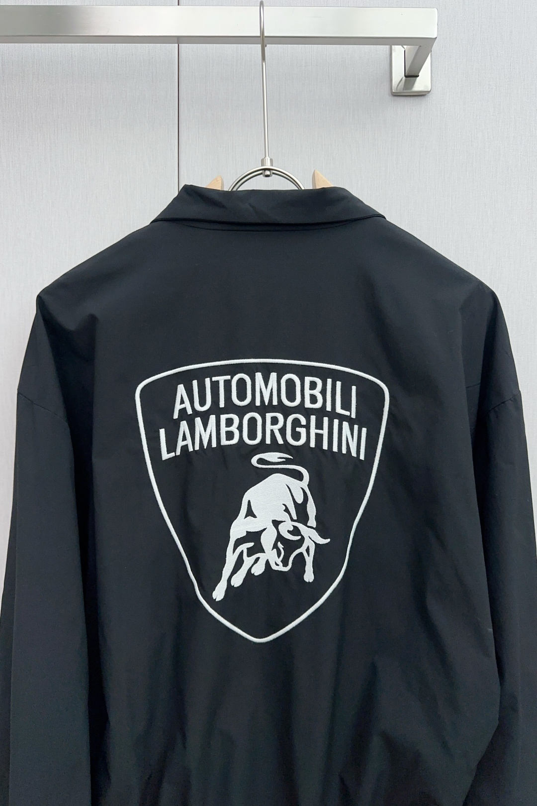 Balenciaga Paris Family Exclusive Spring & Autumn Jackets: Luxurious, Functional, Uncompromising Quality - 图片 8