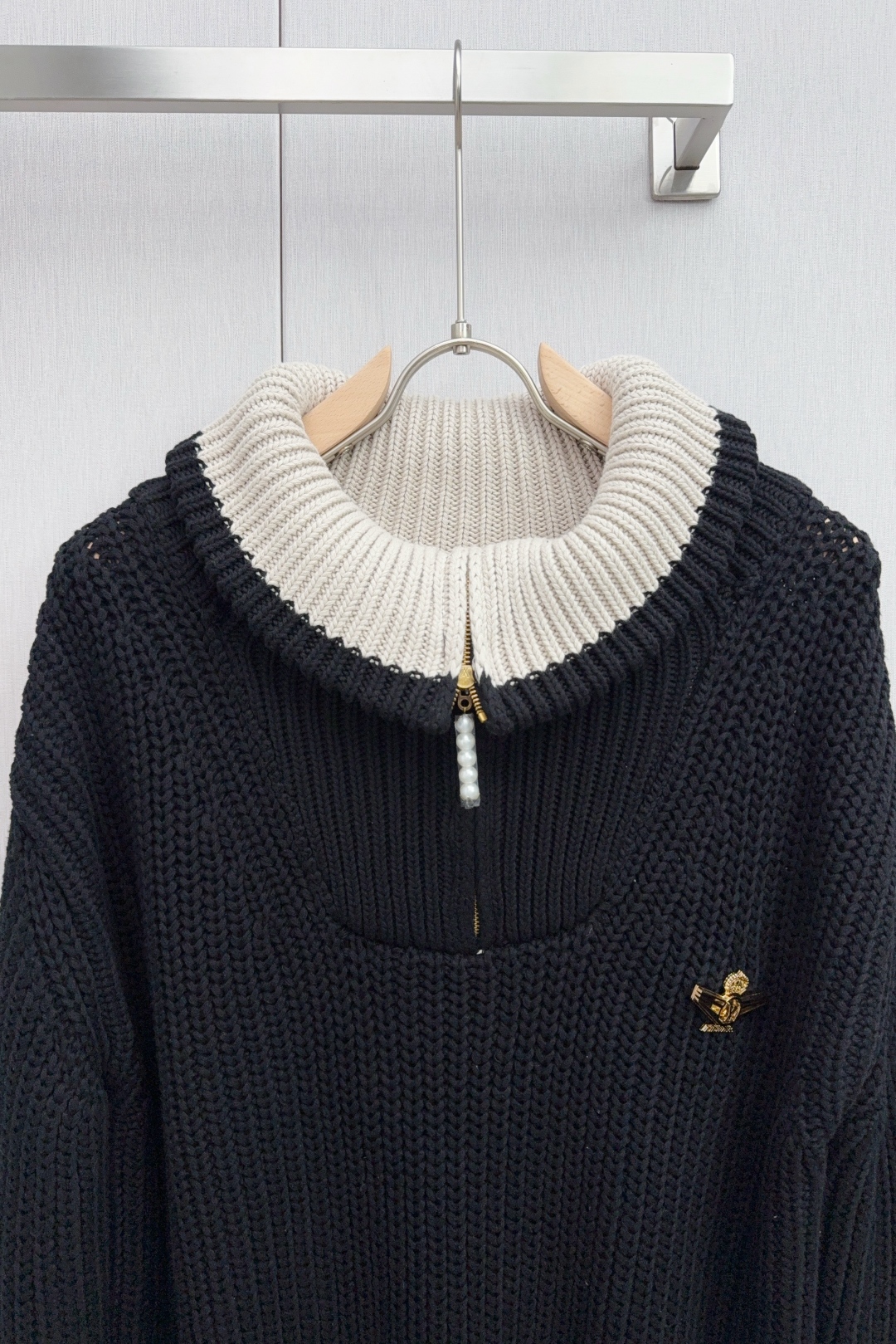 Alphabetical Wool Pilot Sweater with Cotton and Gold Ratio, Australian Twirling Line Customization - 图片 3