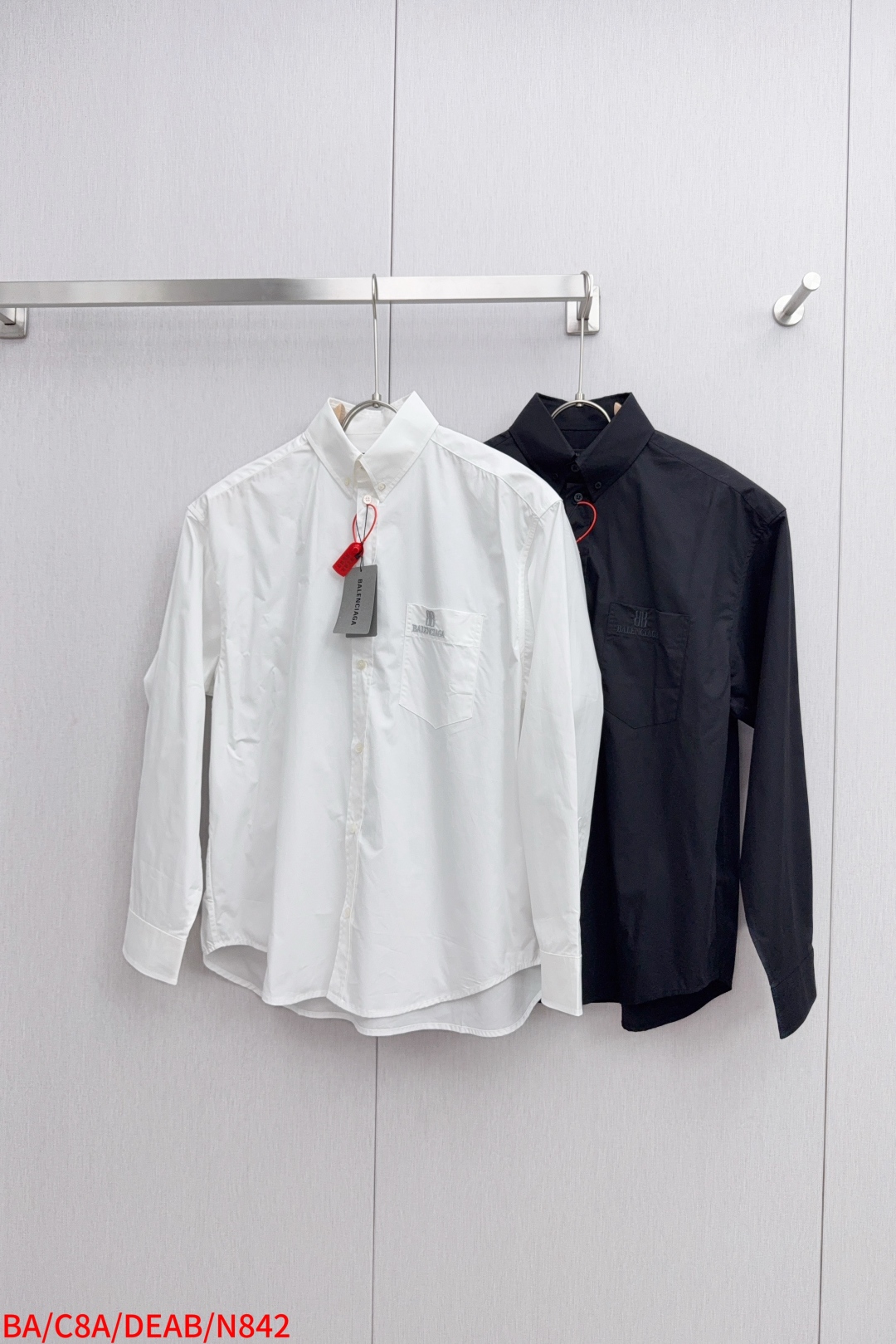 “Balenciaga Nano BB Embroidered Shirt with Custom Paris Shell Button” - 图片 9