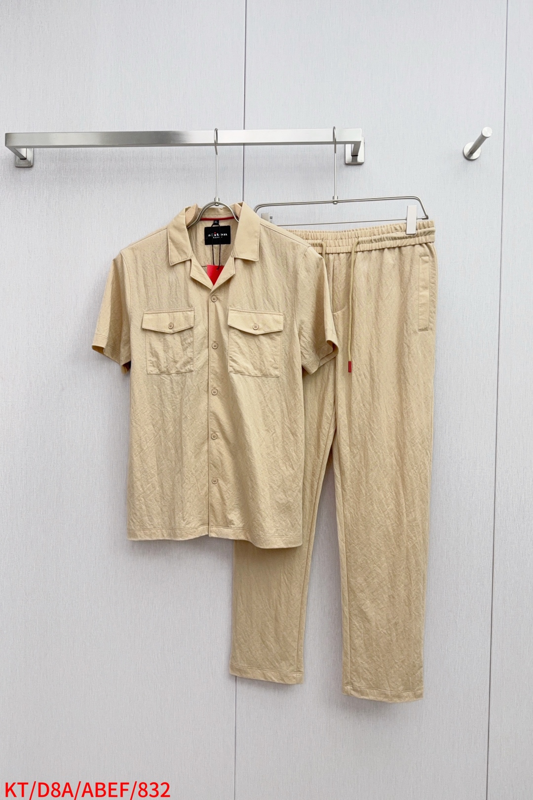 KITON 25ss: High Quality Spring/Summer Package with Breathable Fabric, Detailed Design.