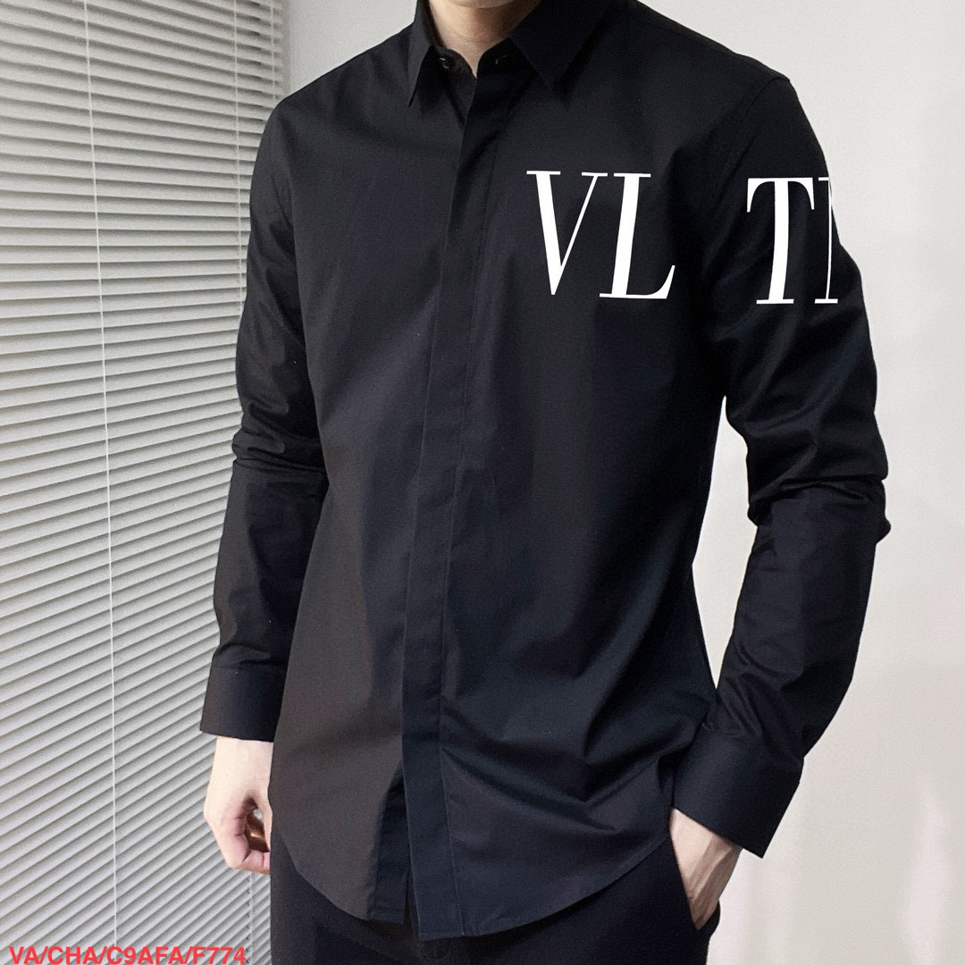 Valentino Long-Sleeved Shirts: High-Grade Fashion with Original Fabrics and Classic Logo