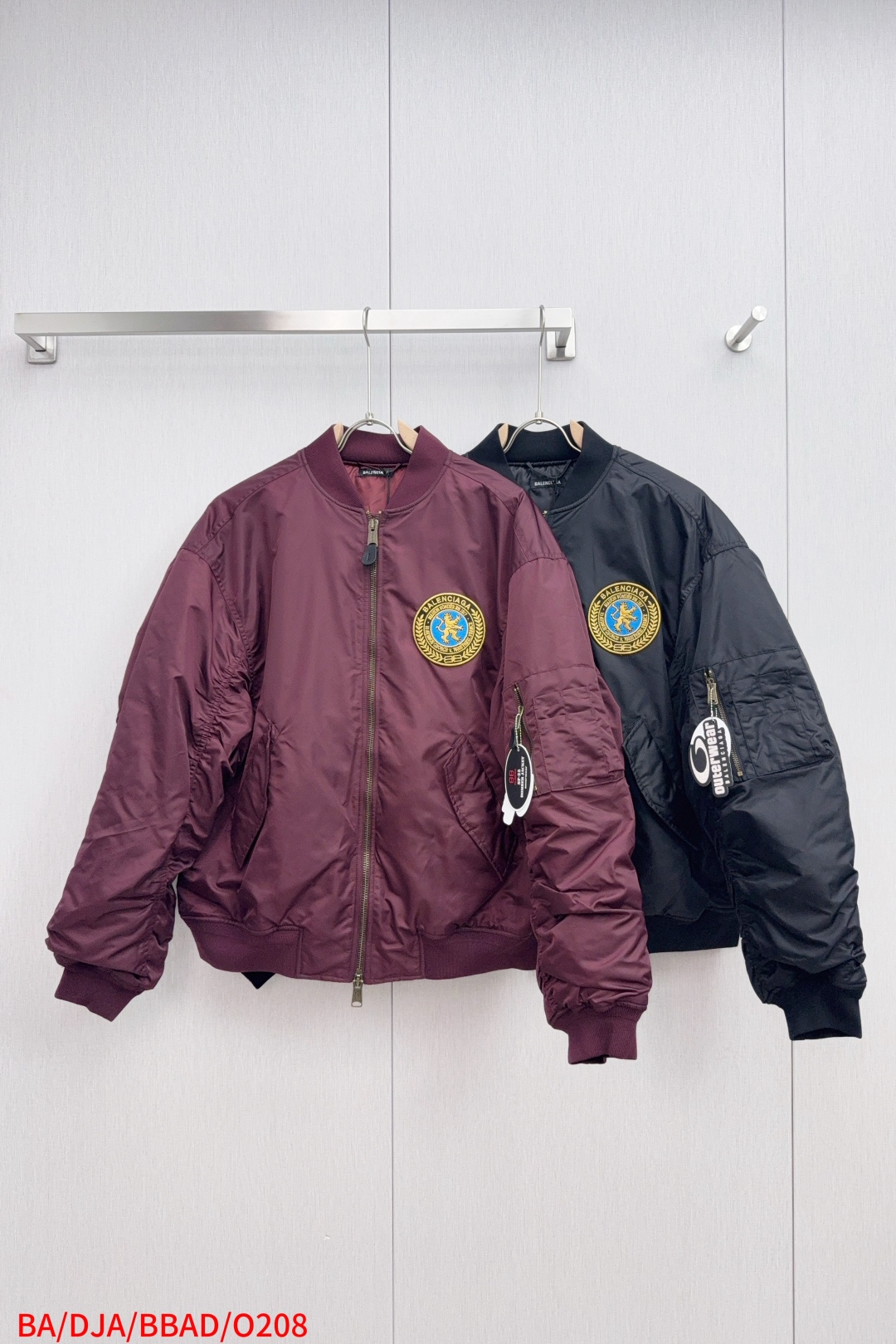 Balenciaga 2025 FW Bomber Flight Jacket with Zilong Embroidery and Leather Details - 图片 9