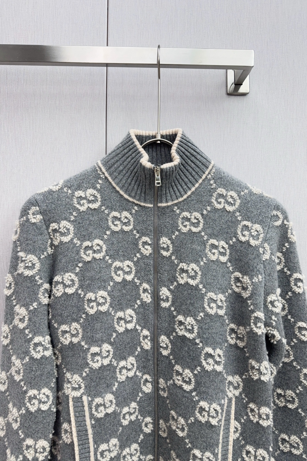 Luxury Gucci GG Wool Shirt Collection for Autumn & Winter: High-End, Three-Standard, Short-Sale Design - 图片 3