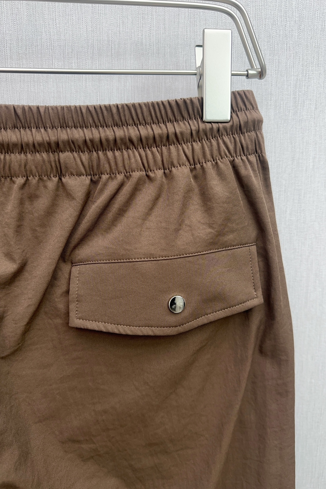 Men’s Classic Letter Embroidery Shorts for Spring/Summer 2025: Stylish and Versatile - 图片 7
