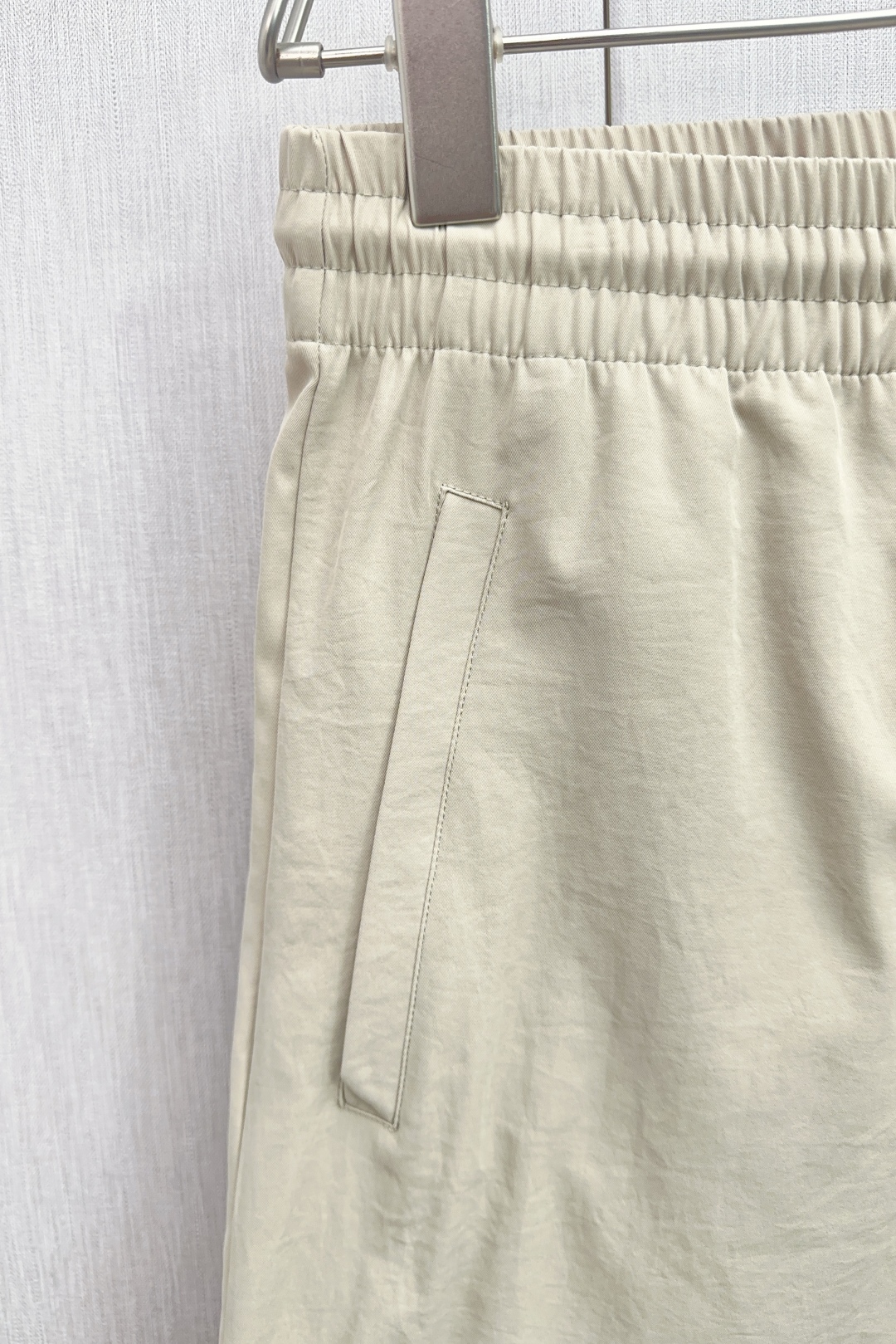 Spring/Summer 2025 Men’s Classic Letter Embroidery Shorts: Versatile and Stylish - 图片 7