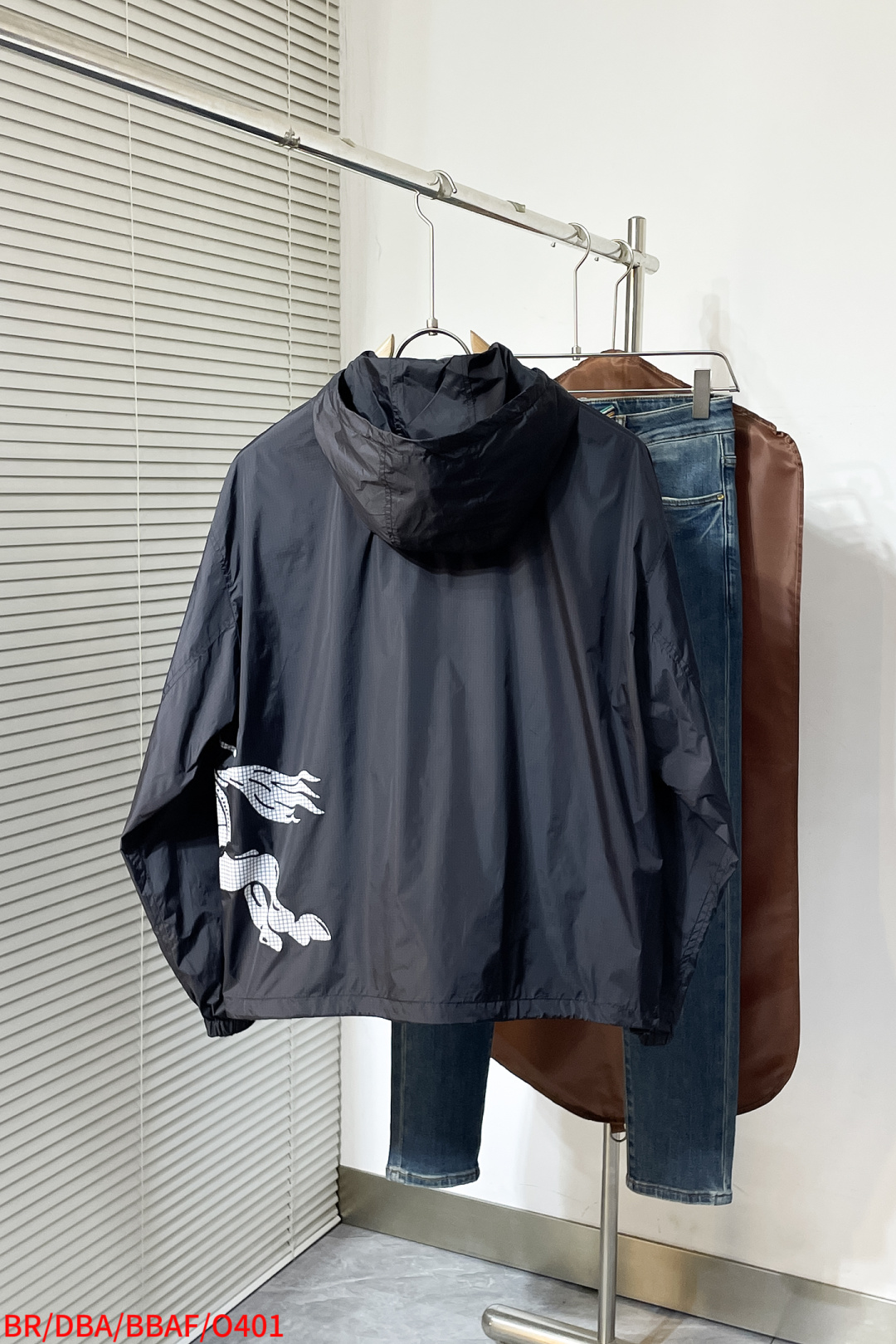 Burberry men O401 BR 2026 LL1670350 — photo 2