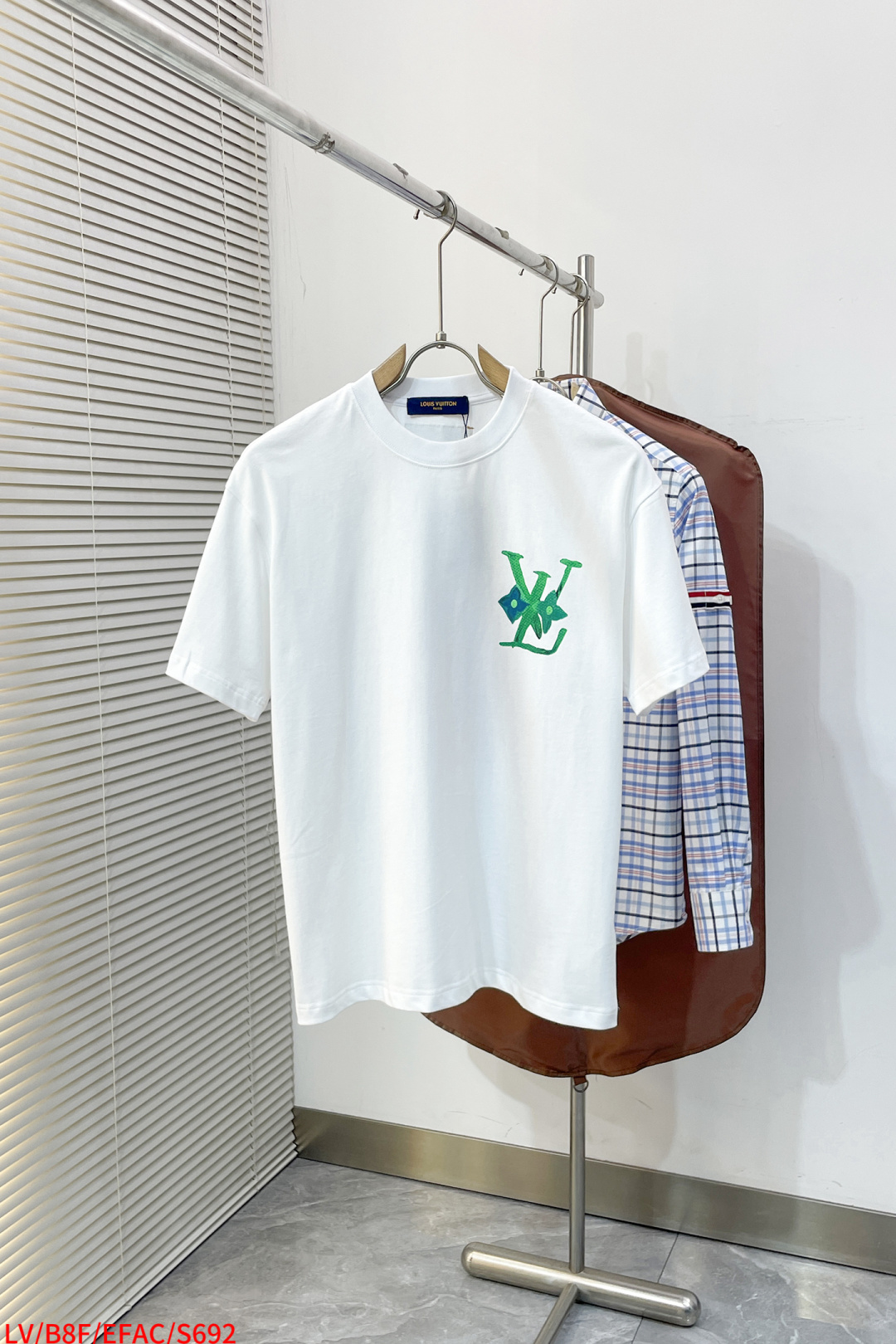 NO:729532,Replaced after the end of the year S692 LV Louis Vuitton Exclusively for new men's casual short sleeves, high-end customization, high-end version, fashionable and versatile, imported fabrics, super soft and delicate feel, skin-friendly and comfortable to wear, high-end boutique, exquisite upper body made by the factory is very good, men's must-have items, complete three labels, size S-2XL,, louis vuitton, louis vuitton, louis vuitton, T-shirt,19860909年后退换 S692 LV Louis Vuitton路易威登独家专供新款原单男士休闲短袖 高端定制 高端版本 时尚百搭爆款 进口面料 手感超柔软细腻 穿着亲肤舒适 高端精品 代工厂精细做上身非常赞 男士必备单品 三标齐全 码数S-2XL,,louis vuitton,louis vuitton,louis vuitton,T-shirt,,Men's clothing