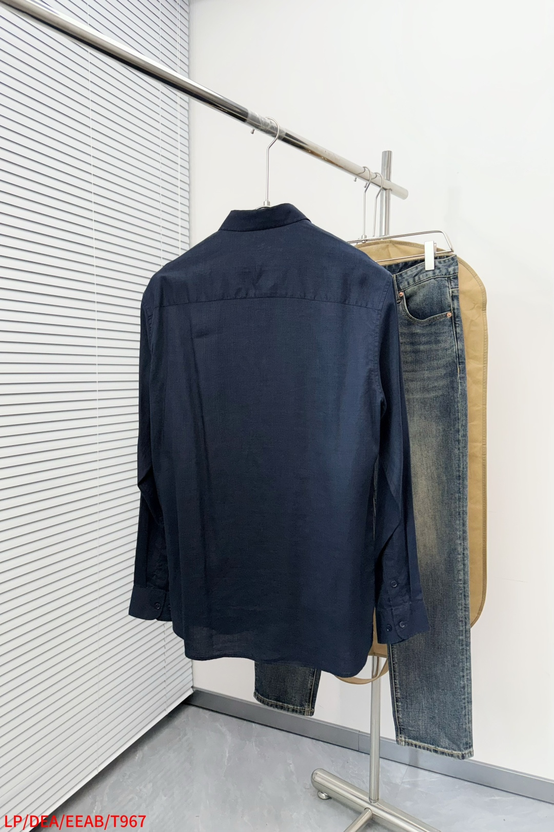 Alternative view of Shirt T967 09701