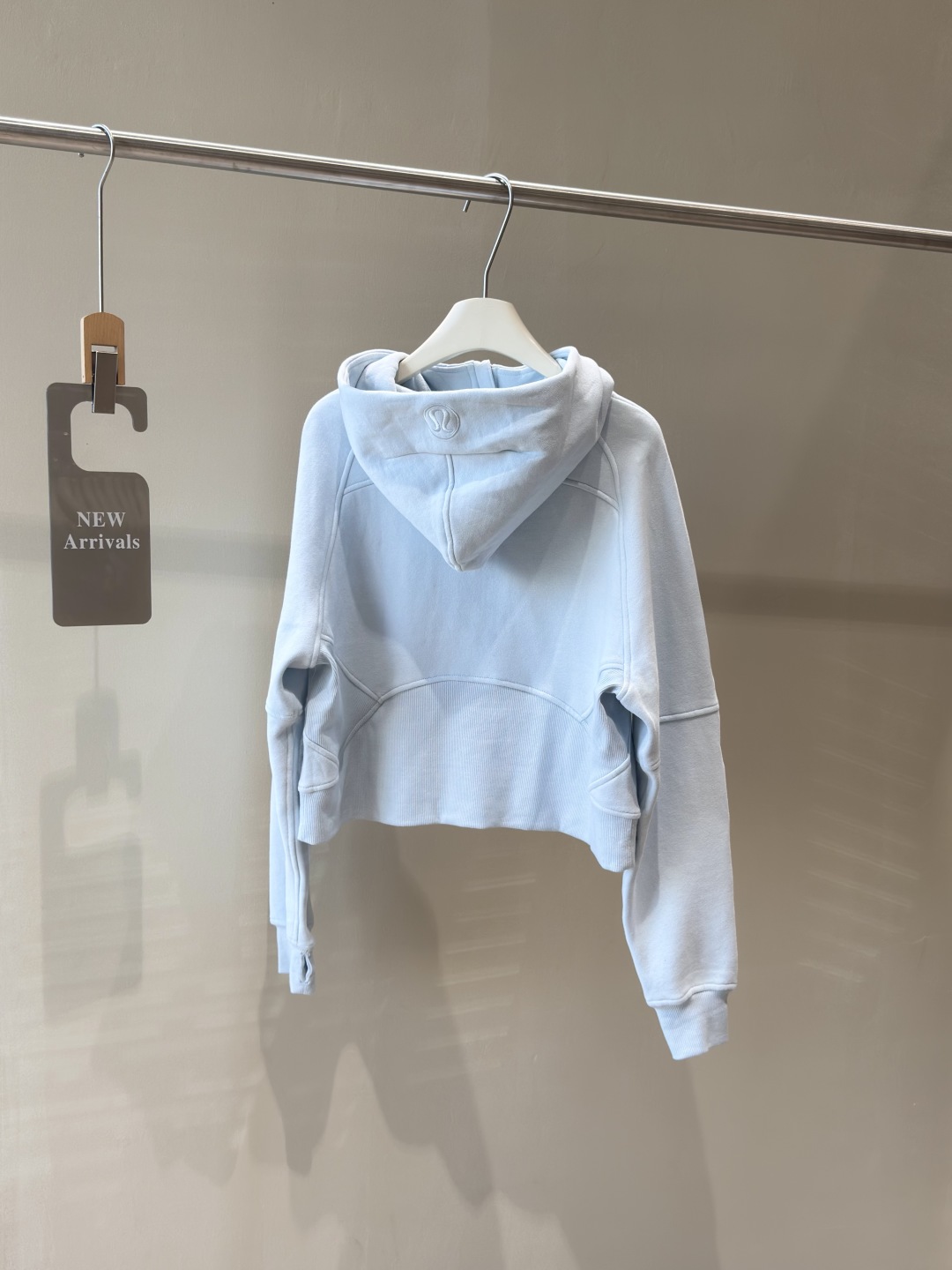 Lululemon Scuba Oversized Half-Zip Cropped Hoodie - Powder Blue 6 cmp i1756410477535 9079 0 5