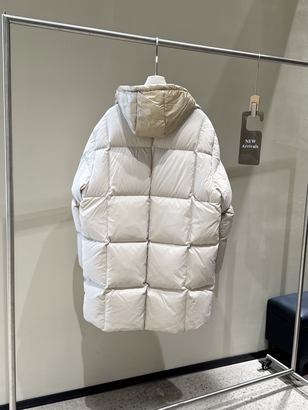 #正品级:𝗠𝗼𝗻𝗰𝗹𝗲𝗿｜盟可睐 𝟮𝟱𝗦𝗦 𝗔𝗹𝗶𝘇𝗲长款大标 可拆卸帽 加厚长款羽绒服【赵露思同款】 