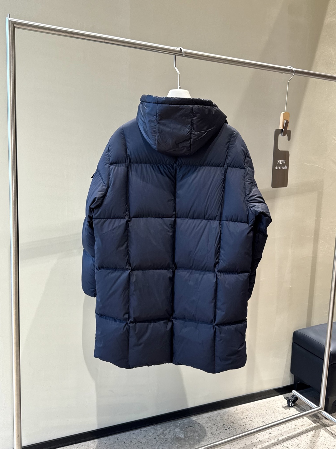 #正品级:𝗠𝗼𝗻𝗰𝗹𝗲𝗿｜盟可睐 𝟮𝟱𝗦𝗦 𝗔𝗹𝗶𝘇𝗲长款大标 可拆卸帽 加厚长款羽绒服【赵露思同款】 