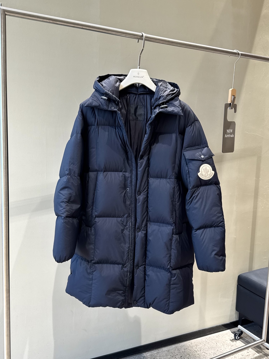 #正品级:𝗠𝗼𝗻𝗰𝗹𝗲𝗿｜盟可睐 𝟮𝟱𝗦𝗦 𝗔𝗹𝗶𝘇𝗲长款大标 可拆卸帽 加厚长款羽绒服【赵露思同款】 