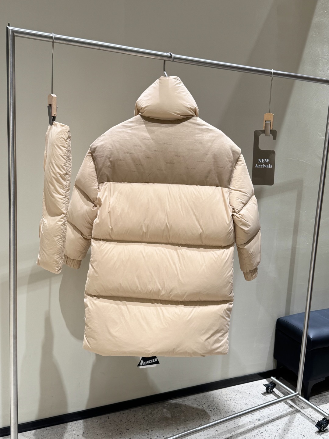 #正品级:𝑴𝒐𝒏𝒄𝒍𝒆𝒓|蒙口 /盟可睐 25𝒔𝒔 Verone 秋冬新品限量款多功能【可拆袖】长款立领