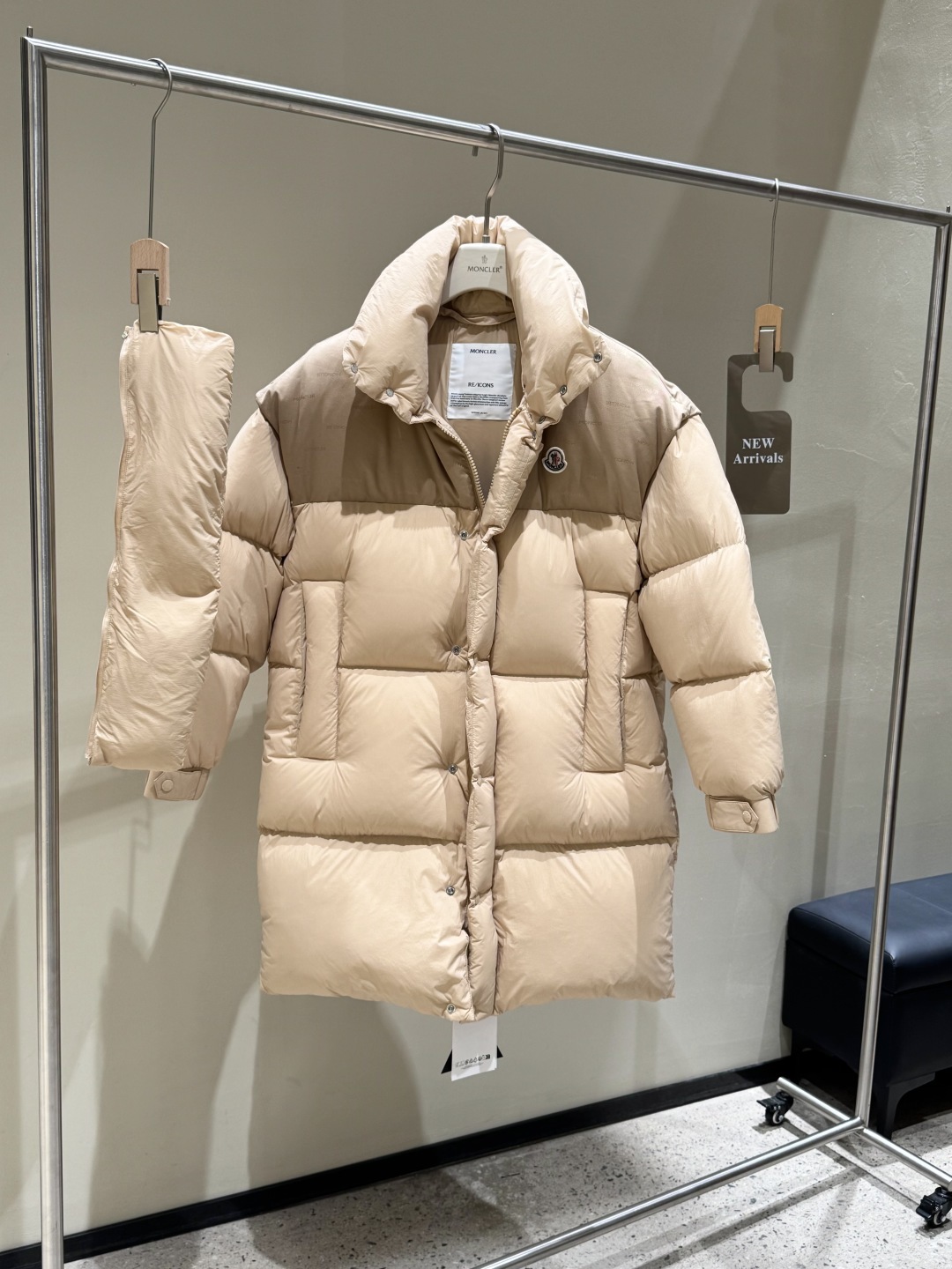 #正品级:𝑴𝒐𝒏𝒄𝒍𝒆𝒓|蒙口 /盟可睐 25𝒔𝒔 Verone 秋冬新品限量款多功能【可拆袖】长款立领