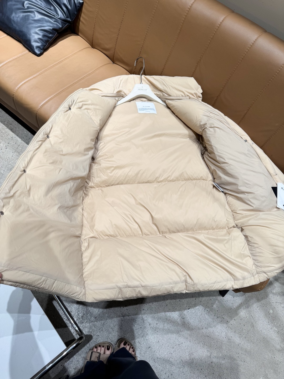 #正品级:𝑴𝒐𝒏𝒄𝒍𝒆𝒓|蒙口 /盟可睐 25𝒔𝒔 Verone 秋冬新品限量款多功能【可拆袖】长款立领