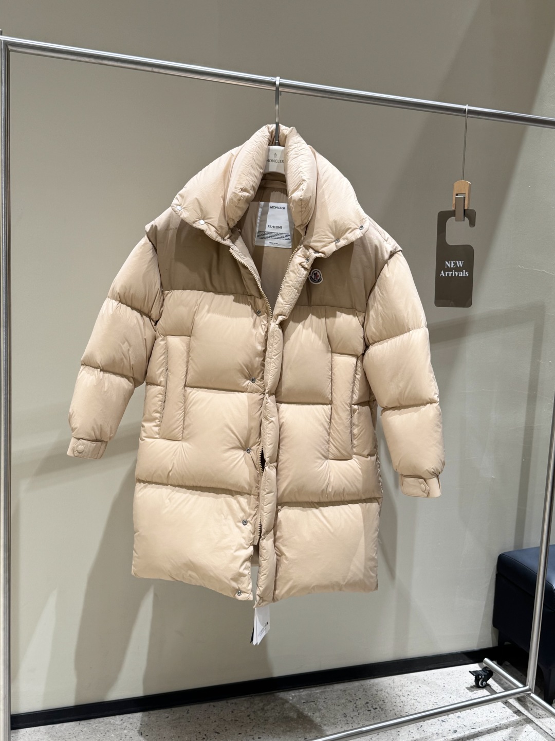 #正品级:𝑴𝒐𝒏𝒄𝒍𝒆𝒓|蒙口 /盟可睐 25𝒔𝒔 Verone 秋冬新品限量款多功能【可拆袖】长款立领