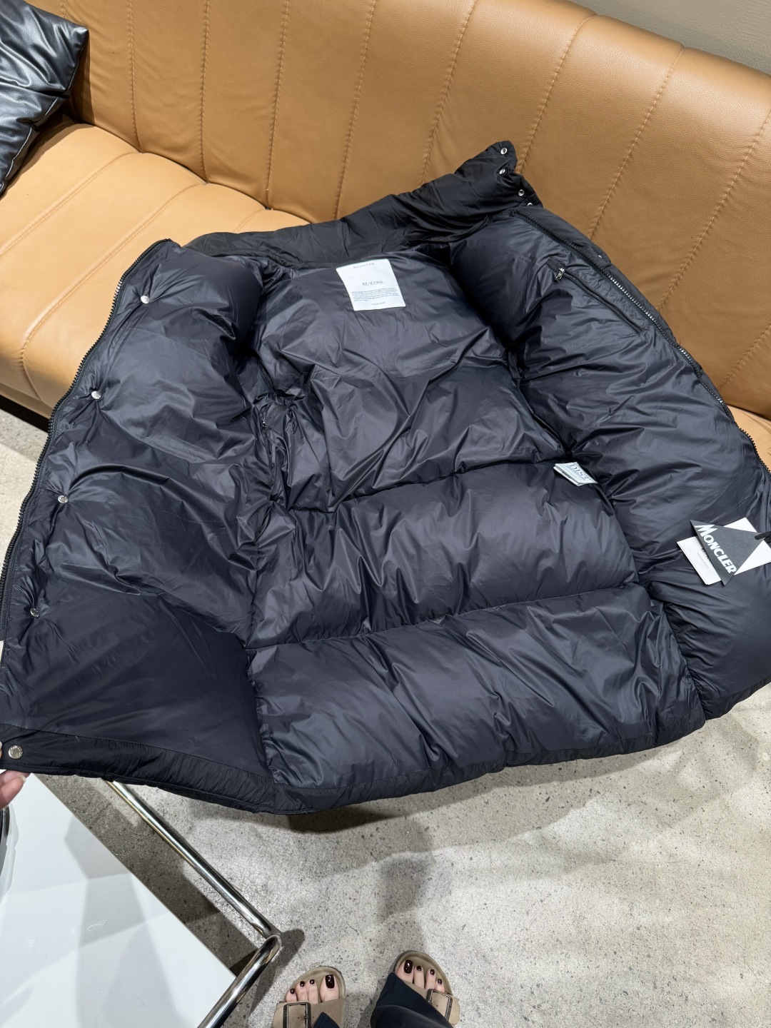 #正品级:𝑴𝒐𝒏𝒄𝒍𝒆𝒓｜蒙口 /盟可睐 25𝒔𝒔 Verone 秋冬新品限量款多功能【可拆袖】长款立领