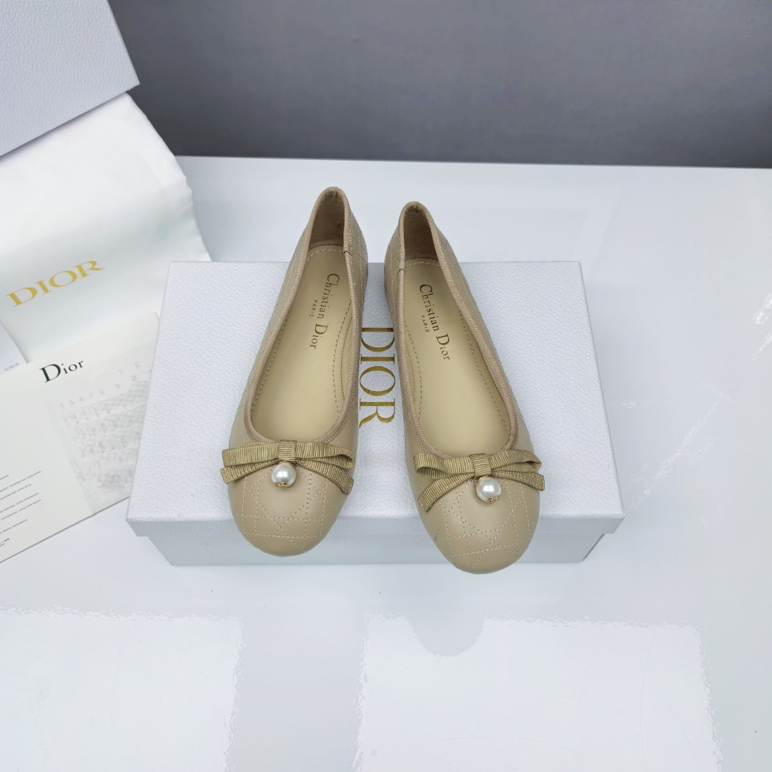 NO:247256,Flat apricot leather noodles, sandals, sandals19860909平底杏色皮面,凉鞋,sandals,Women's Shoes