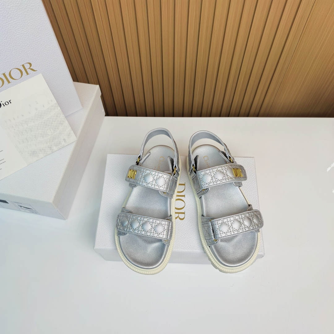 NO:412589,Silver electric embroidered sandals, slippers, sandals, slippers19860909银色电绣凉鞋,拖鞋凉鞋,sandals,slippers,Women's Shoes