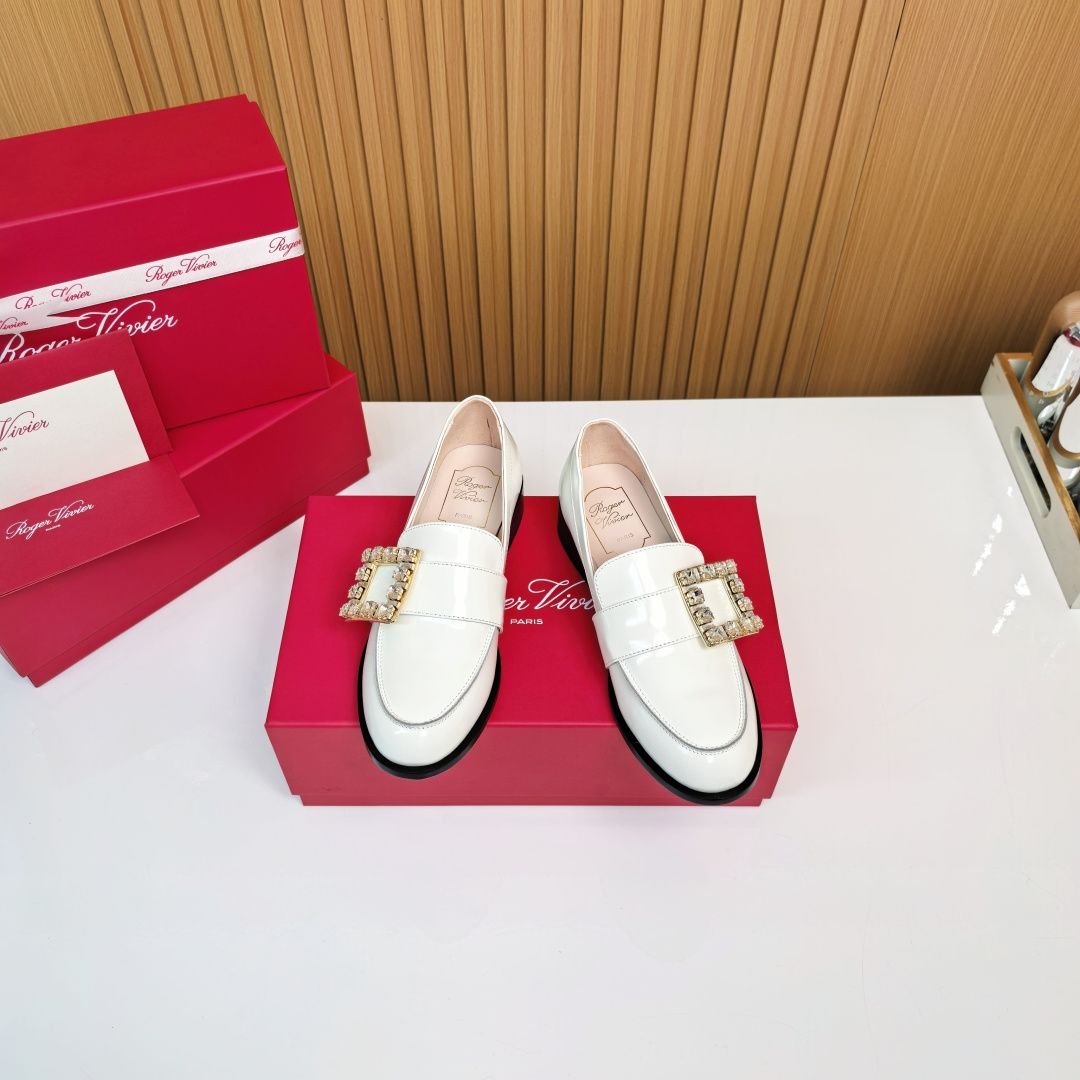 NO:412298,Patent leather white diamond buckle, loafers, loafers19860909漆皮白色钻扣,乐福鞋,loafers,Women's Shoes
