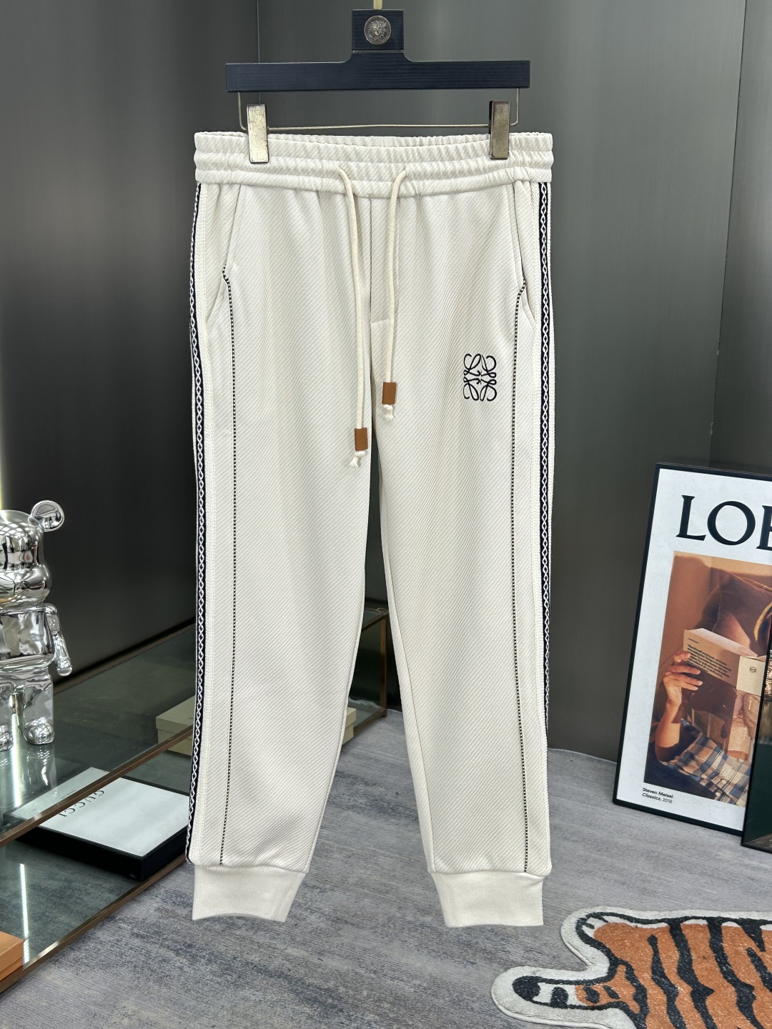 Loewe Fleece Pants: Stylish, Warm, and Comfortable for Fall and Winter