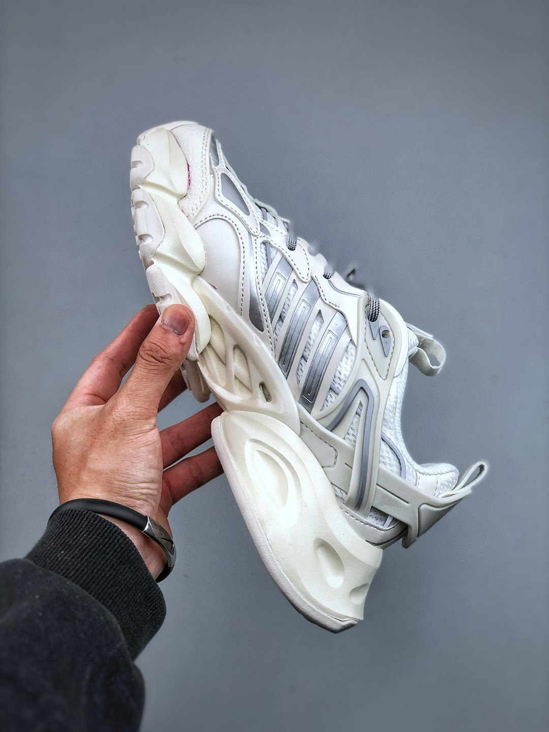 AD XLG Runner Deluxe CNY Lightweight Retro Casual Sneakers - Size 36-45 6 cmp i1746031615420 1134 0 4