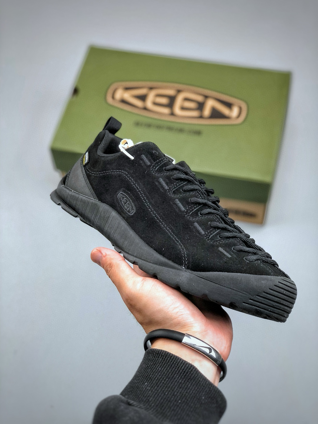 KEEN Japanese Street Retro Hiking Shoes - Lightweight, Versatile, & Comfy 5 cmp i1746032206375 3515 0 3