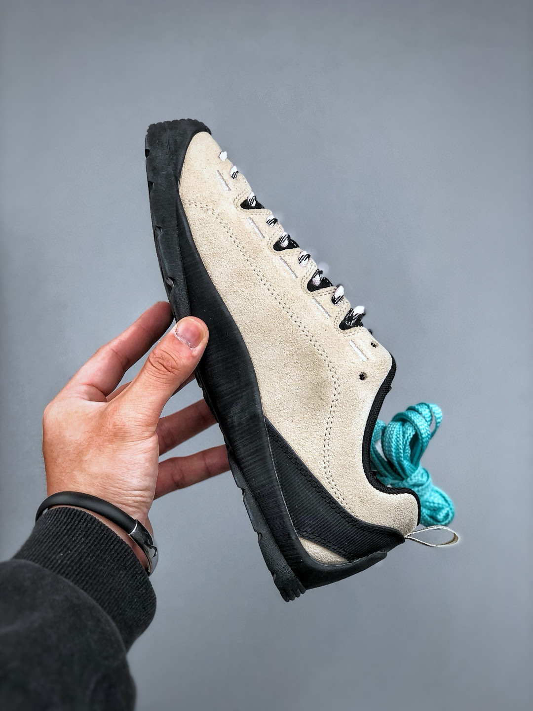 Keen Japanese Retro Streetwear Shoes - Lightweight & Comfortable Sneakers 6 cmp i1746213887498 9910 0 4