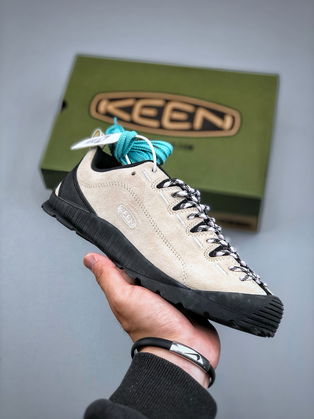 Keen Japanese Retro Streetwear Shoes - Lightweight & Comfortable Sneakers 5 cmp i1746213887503 1509 0 3