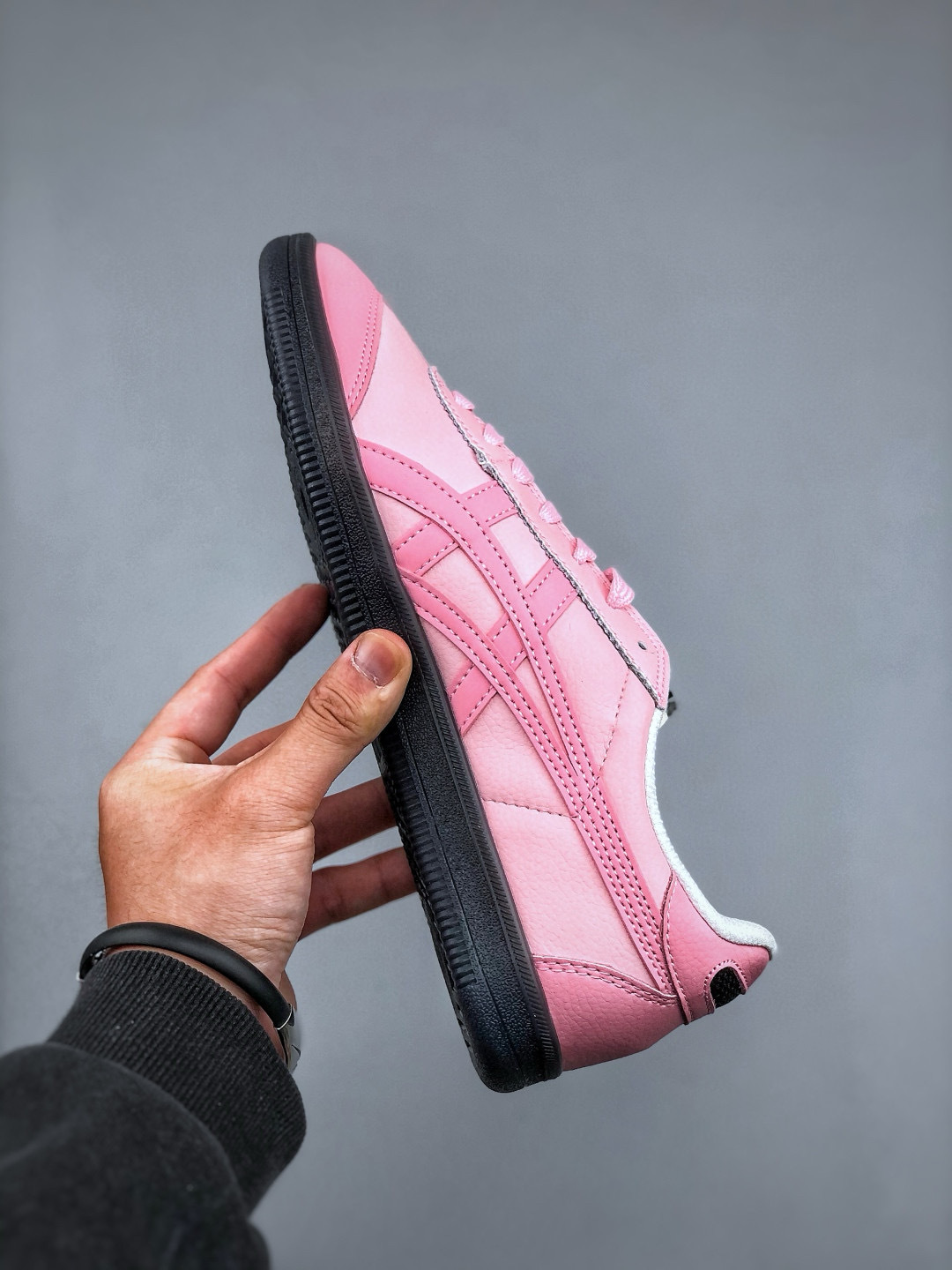 Onitsuka Tiger Tokuten Retro Running Shoes - Low-Top Sneakers 6 cmp i1746214061592 3623 0 4
