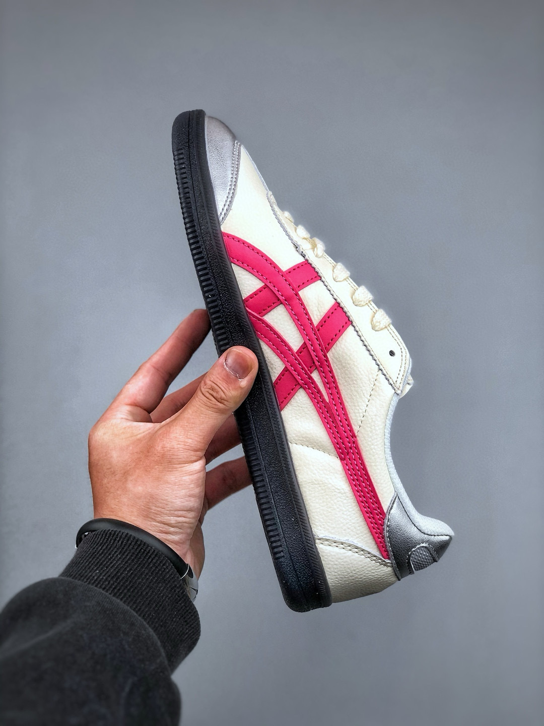 Onitsuka Tiger Tokuten Retro Running Shoes - Low-Top Sneakers 9 cmp i1746214061609 8459 0 7