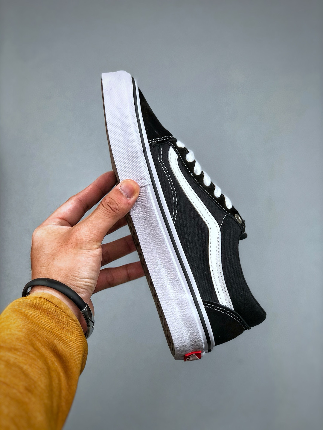 Vans Old Skool Pro Skate Shoes - Classic Low Top Sneakers - Brown 6 cmp i1746479724069 5127 0 4
