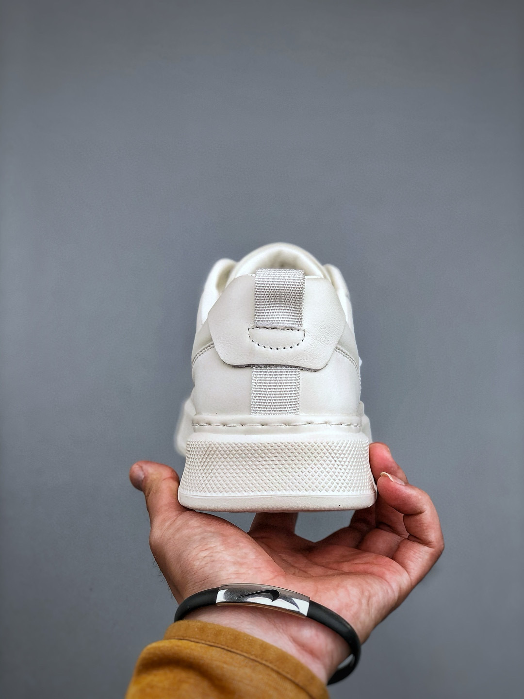 Valentino Rockstud Untitled Leather Sneakers - White Platform, Designer Shoes 4 cmp i1746479847304 4411 0 2