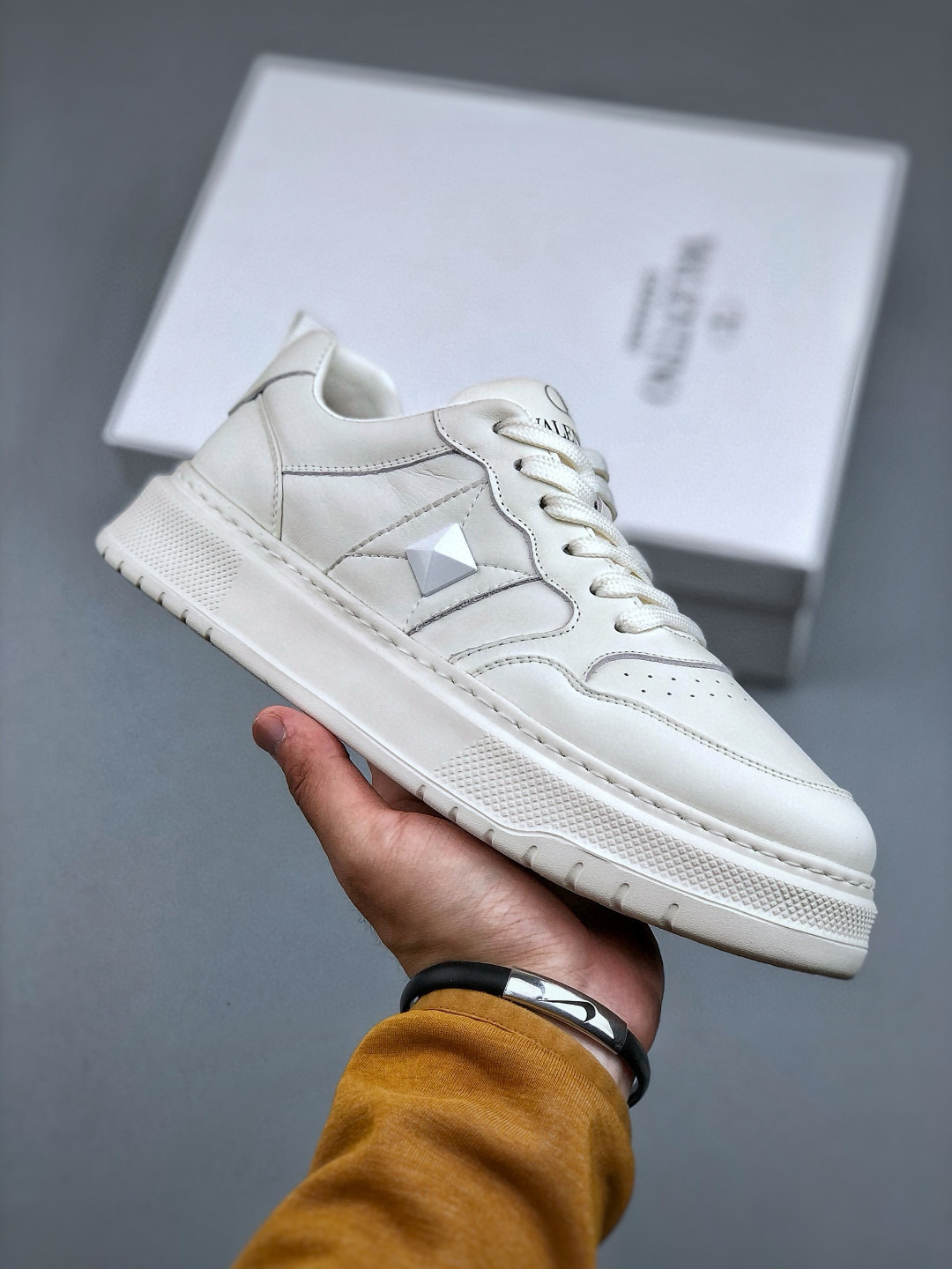 Valentino Rockstud Untitled Leather Sneakers - White Platform, Designer Shoes 2 cmp i1746479847308 7170 0 0