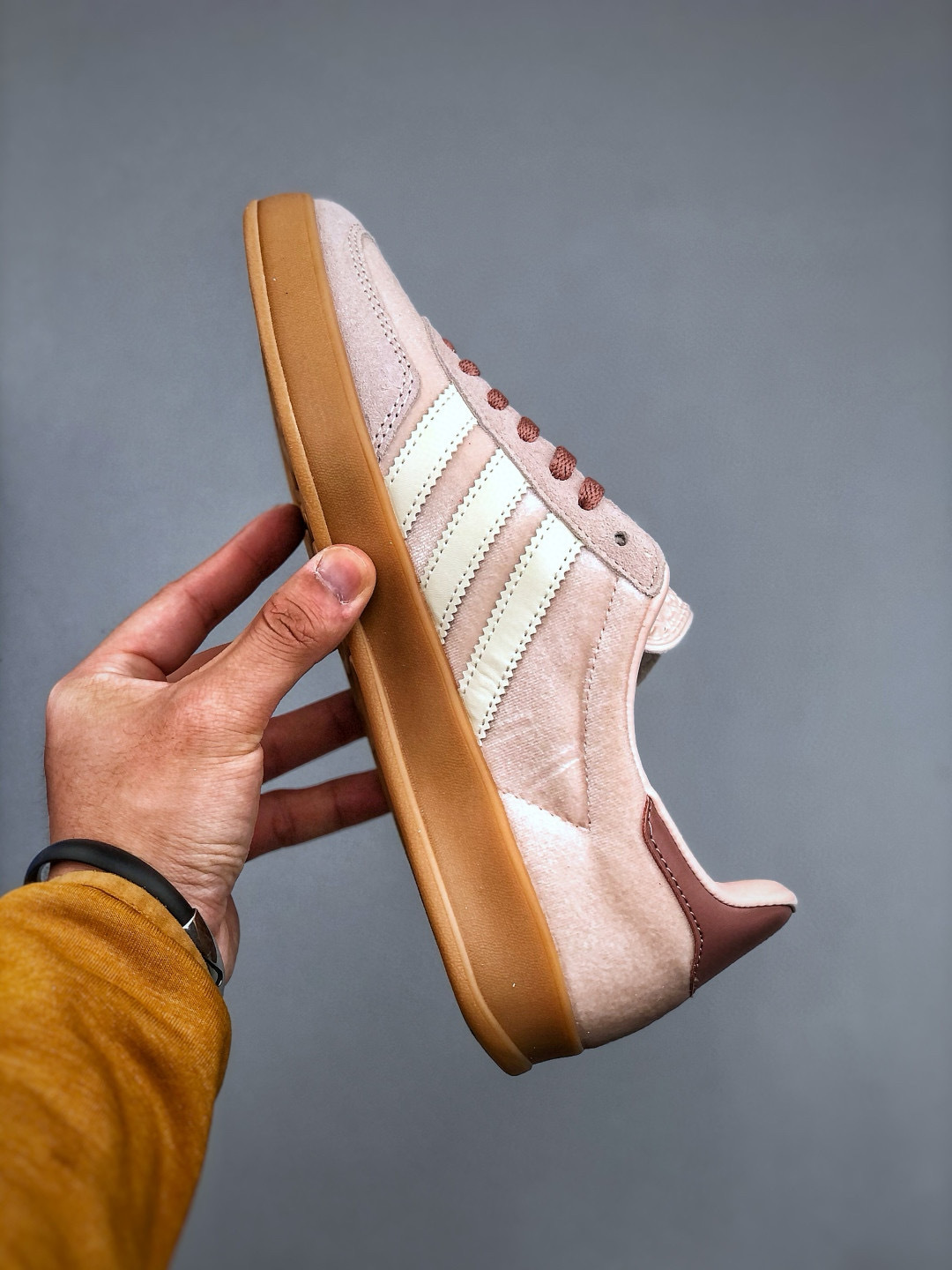Adidas Originals Gazelle Indoor Sneakers - Retro Style, Modern Comfort 3 cmp i1746480088201 2940 0 1