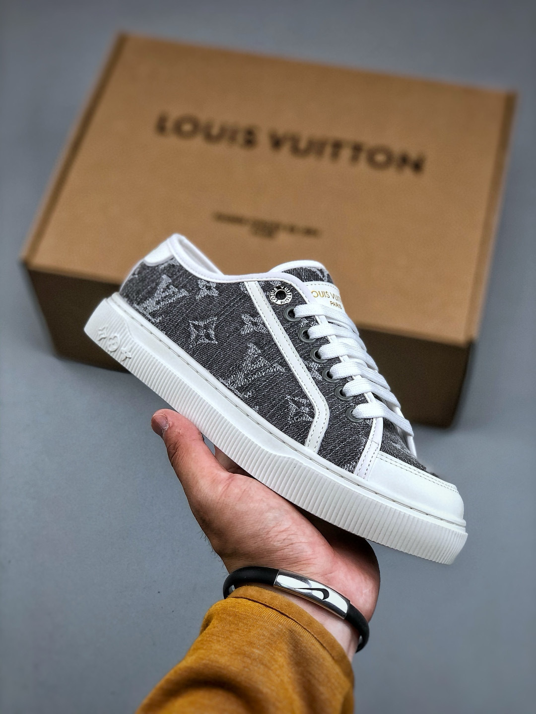 Louis Vuitton Lagoon Denim Sneaker: Embossed Canvas, Retro Design, and Comfort 5 cmp i1746551776083 1133 0 3